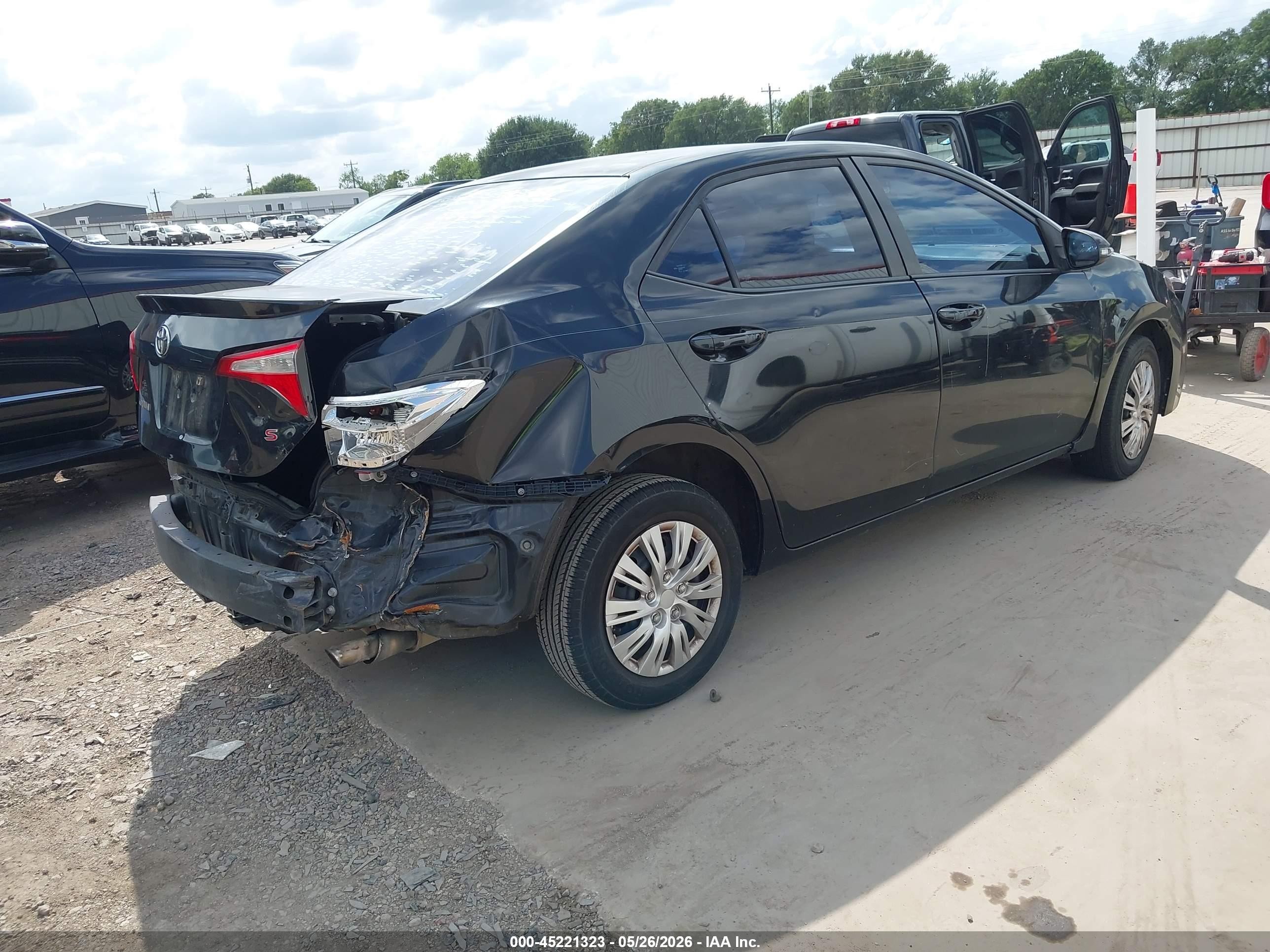 2015 Toyota Corolla S Plus Black vin: 5YFBURHE1FP253909