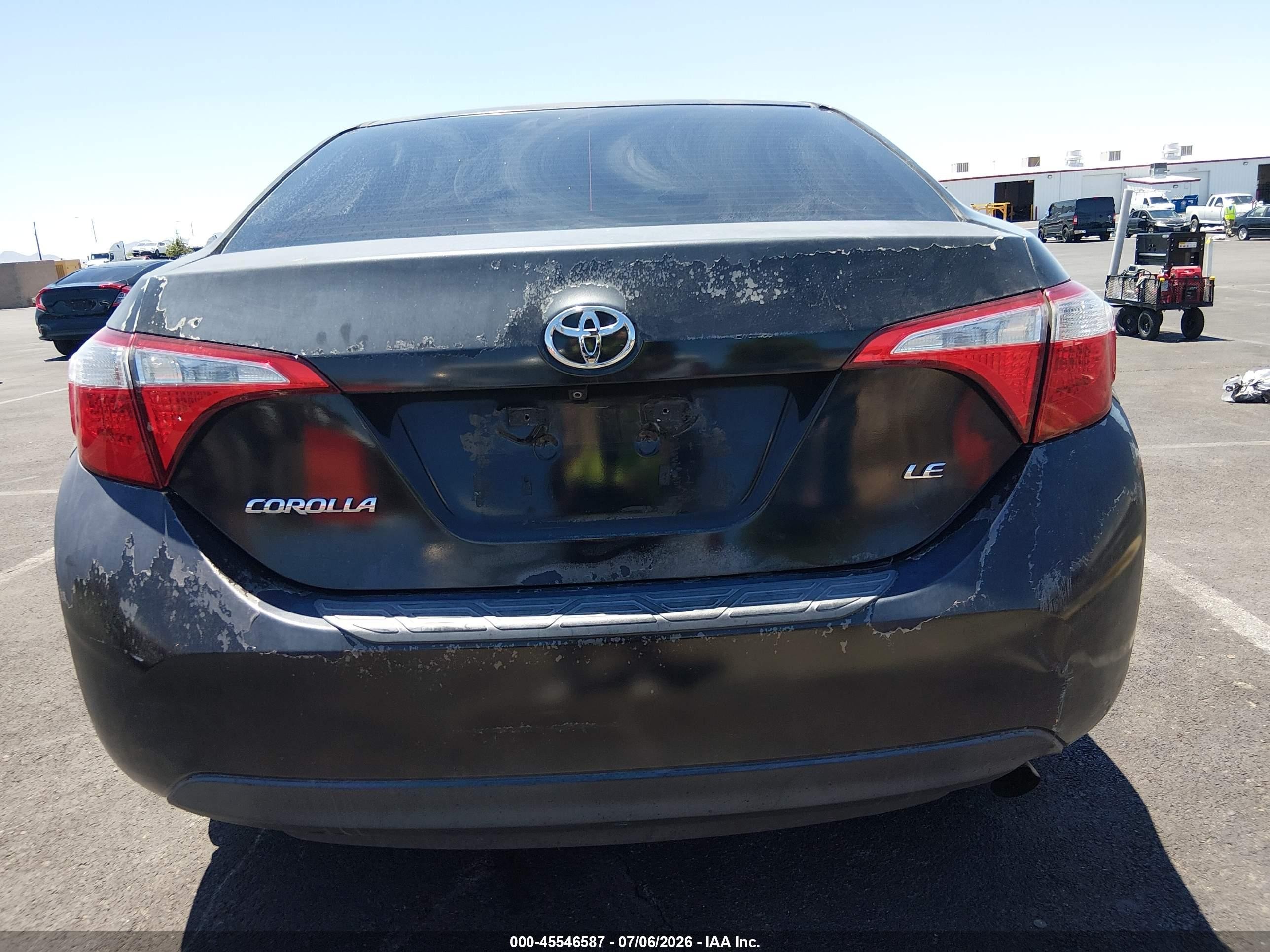 2015 Toyota Corolla Le Черный vin: 5YFBURHE1FP256289