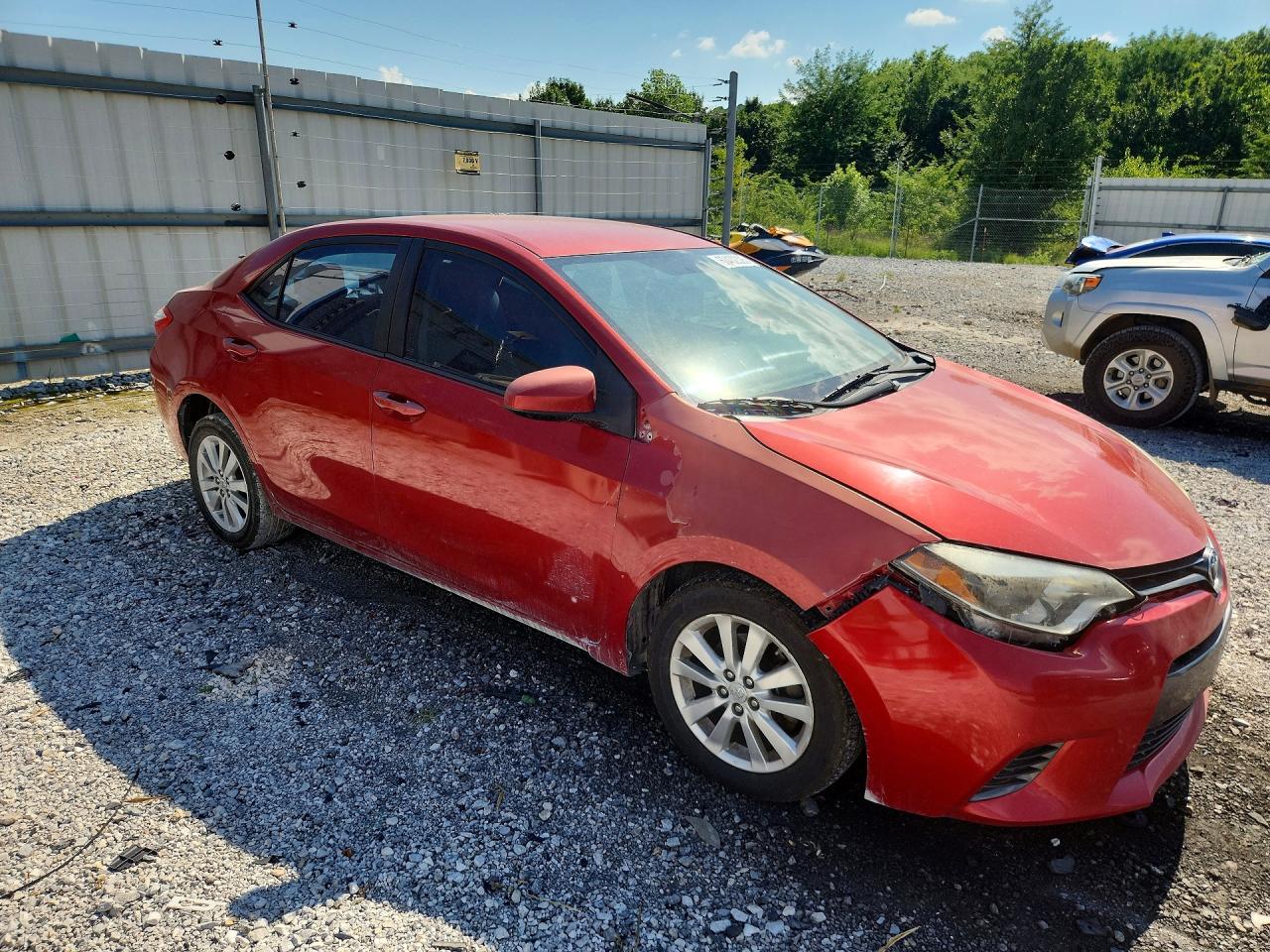 2015 Toyota Corolla Le Red vin: 5YFBURHE1FP266594