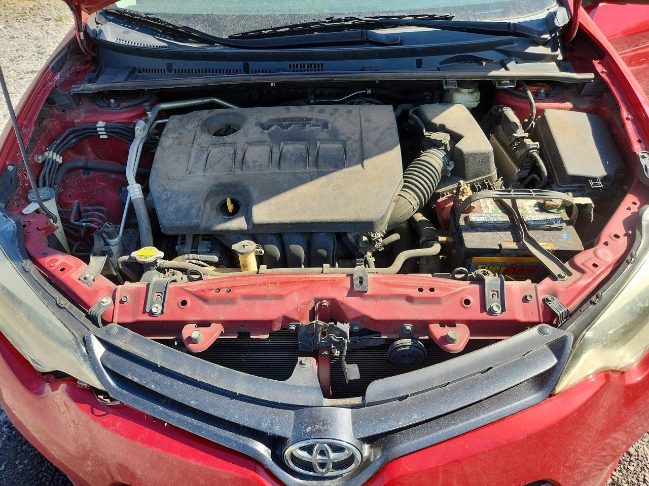 2015 Toyota Corolla Le Red vin: 5YFBURHE1FP266594