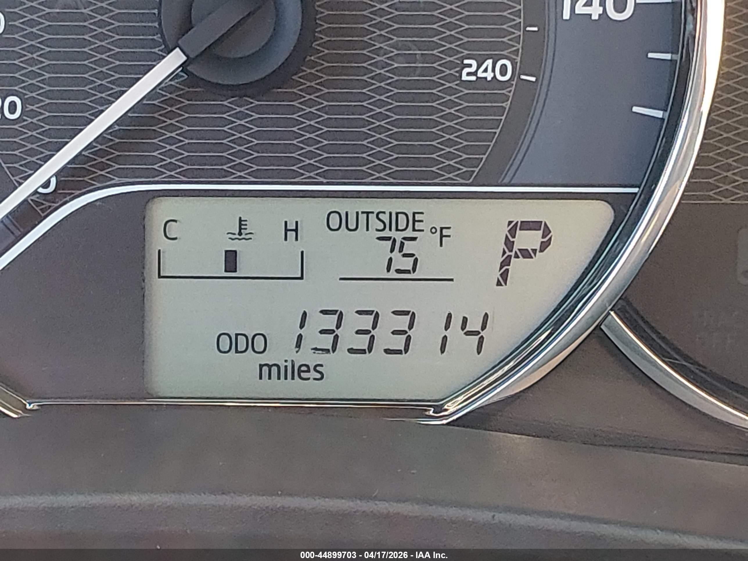 2015 Toyota Corolla Le/le Plus/le Premium Серый vin: 5YFBURHE1FP278809