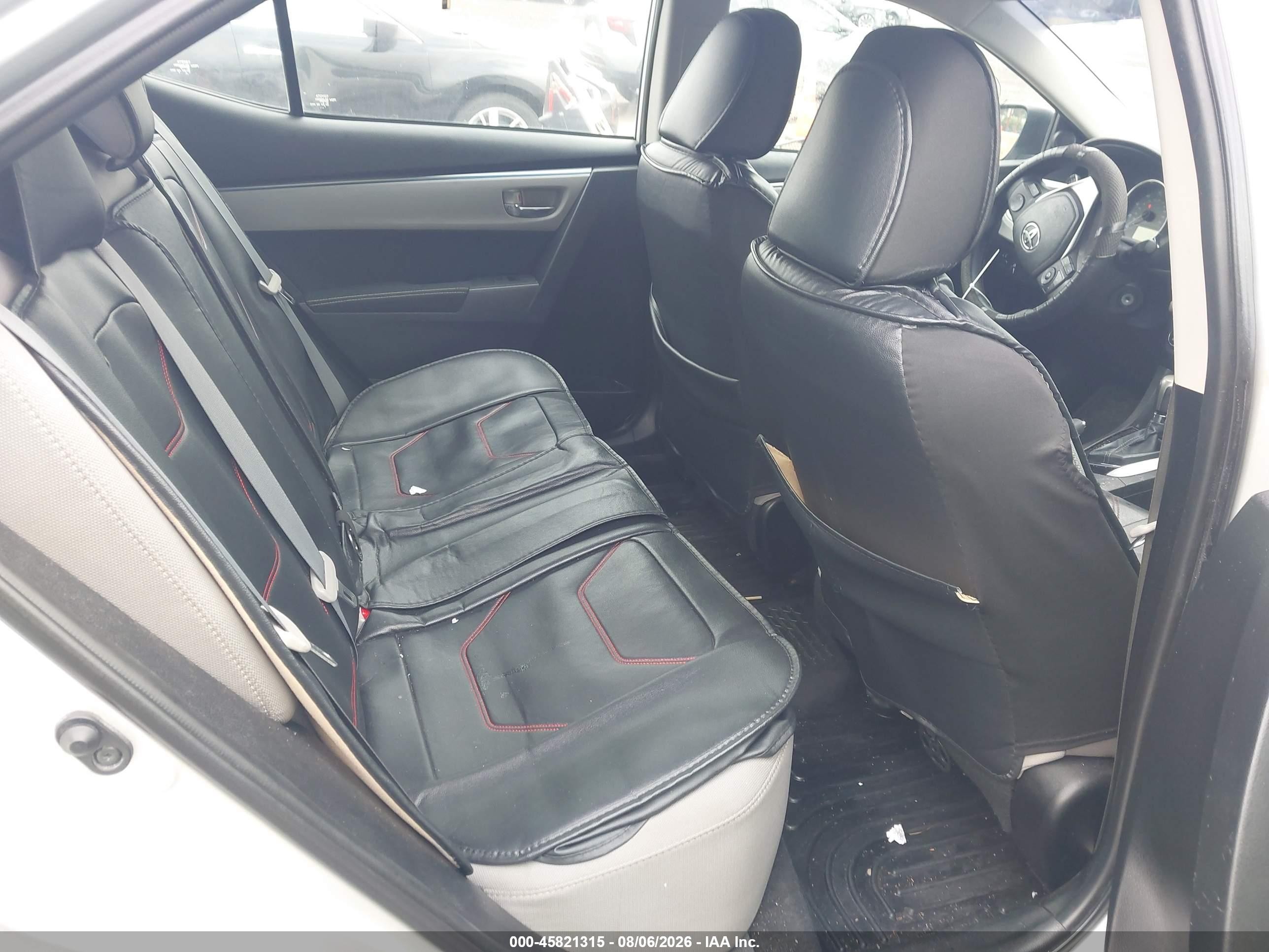 2015 Toyota Corolla Le Silver vin: 5YFBURHE1FP297859