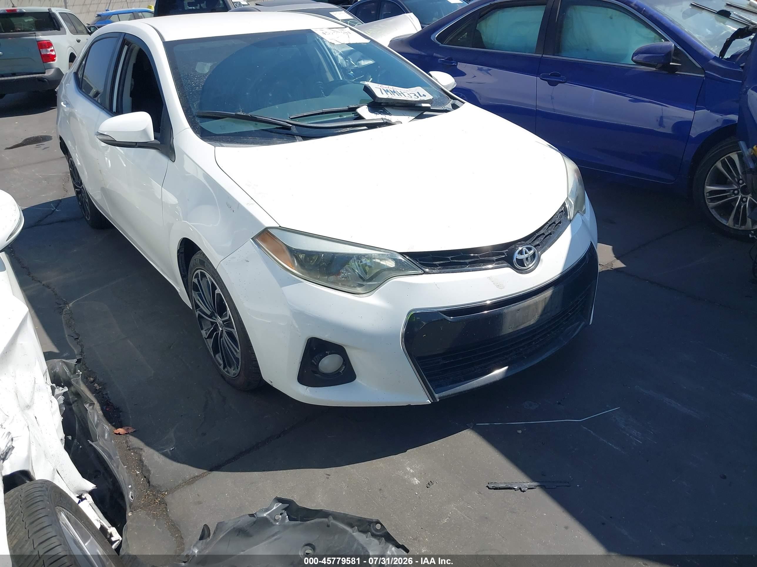 2015 Toyota Corolla S Plus Белый vin: 5YFBURHE1FP305149