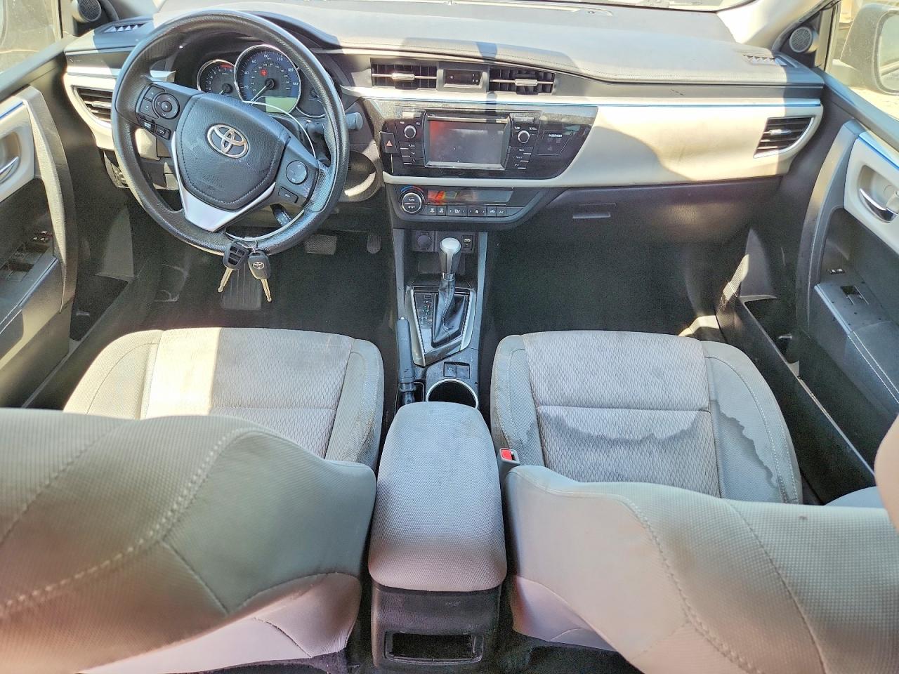 2015 Toyota Corolla Le Blue vin: 5YFBURHE1FP318922