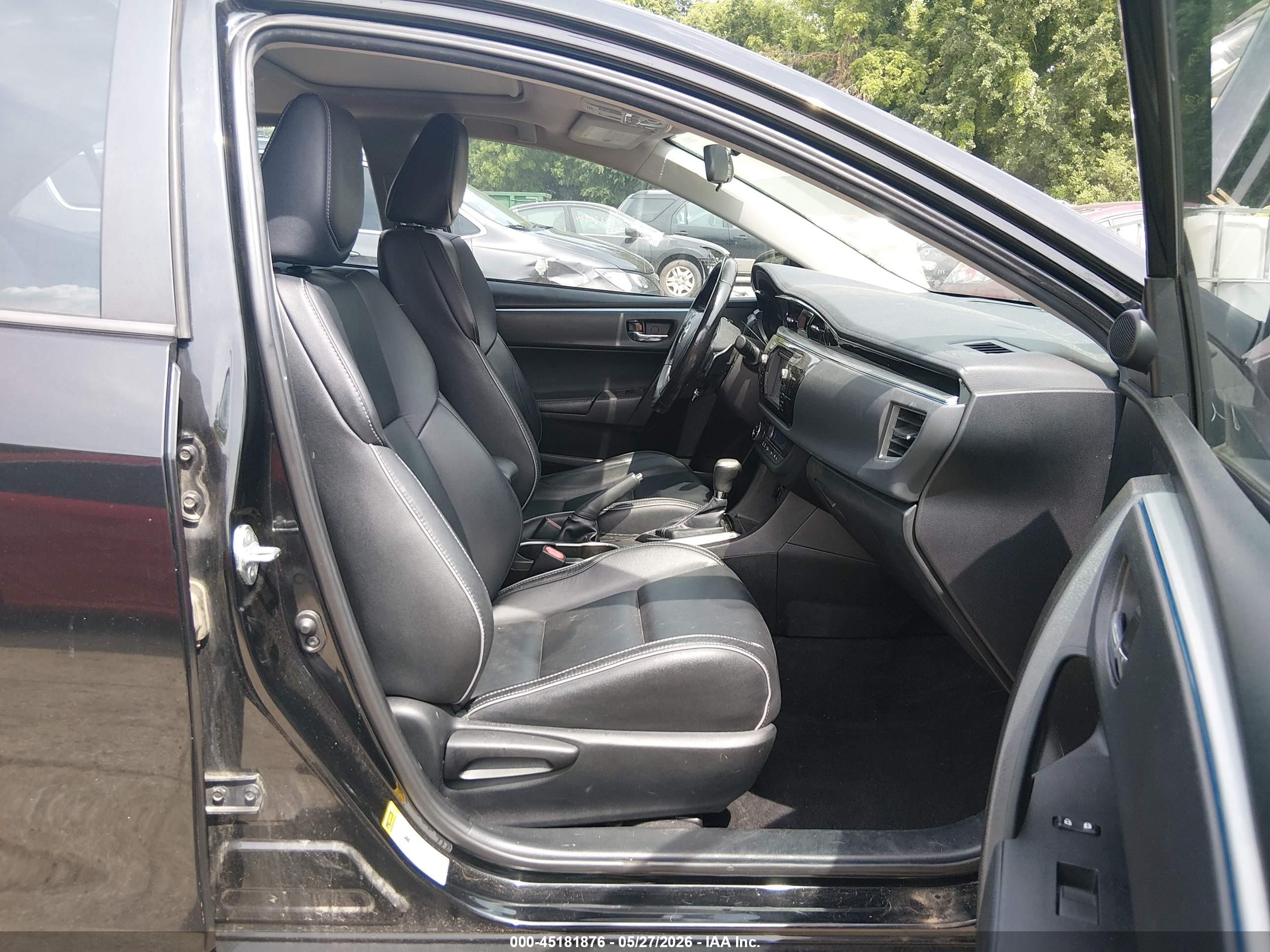 2015 Toyota Corolla S Premium Black vin: 5YFBURHE1FP321349