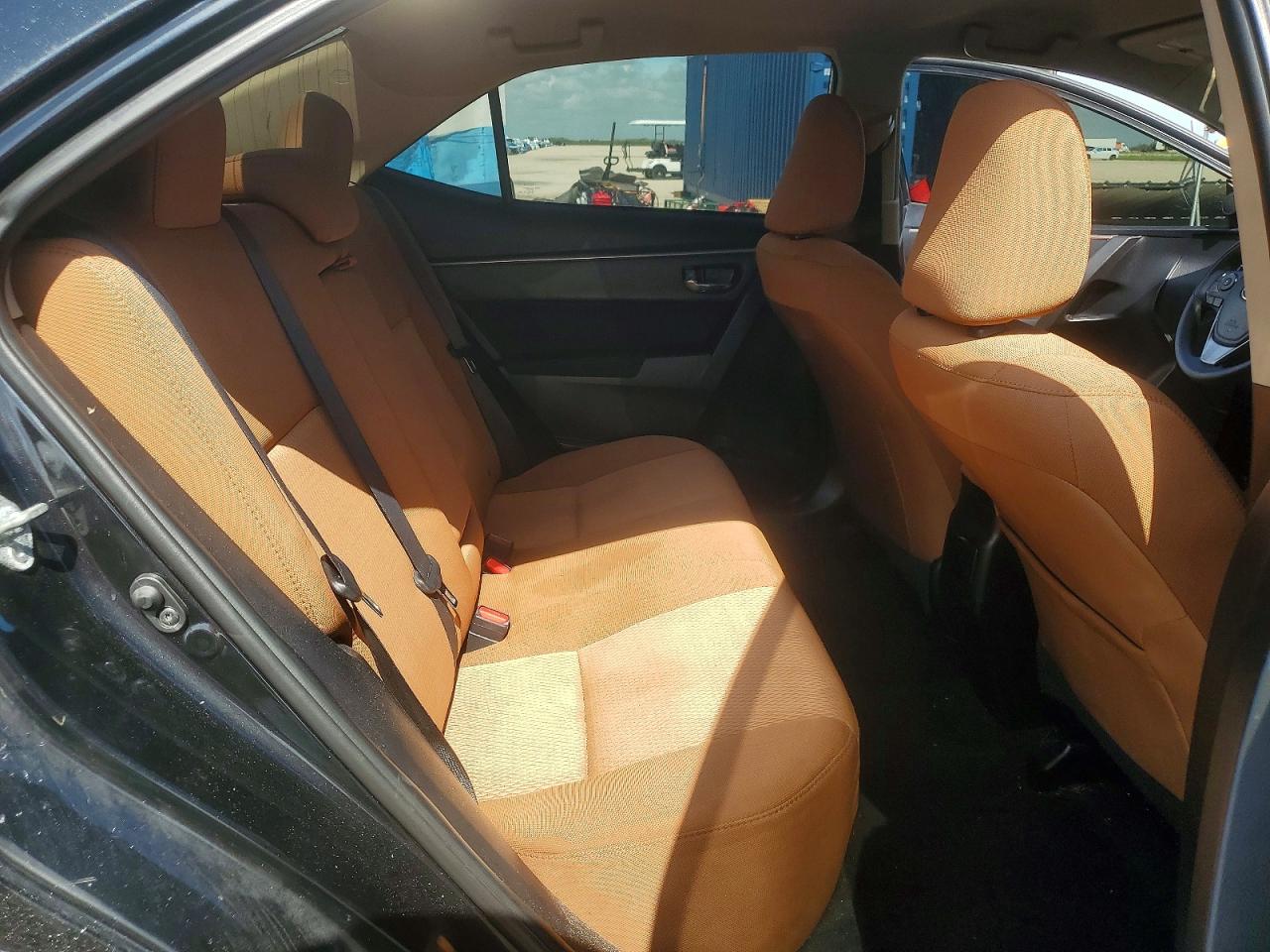 2015 Toyota Corolla Le Black vin: 5YFBURHE1FP326518