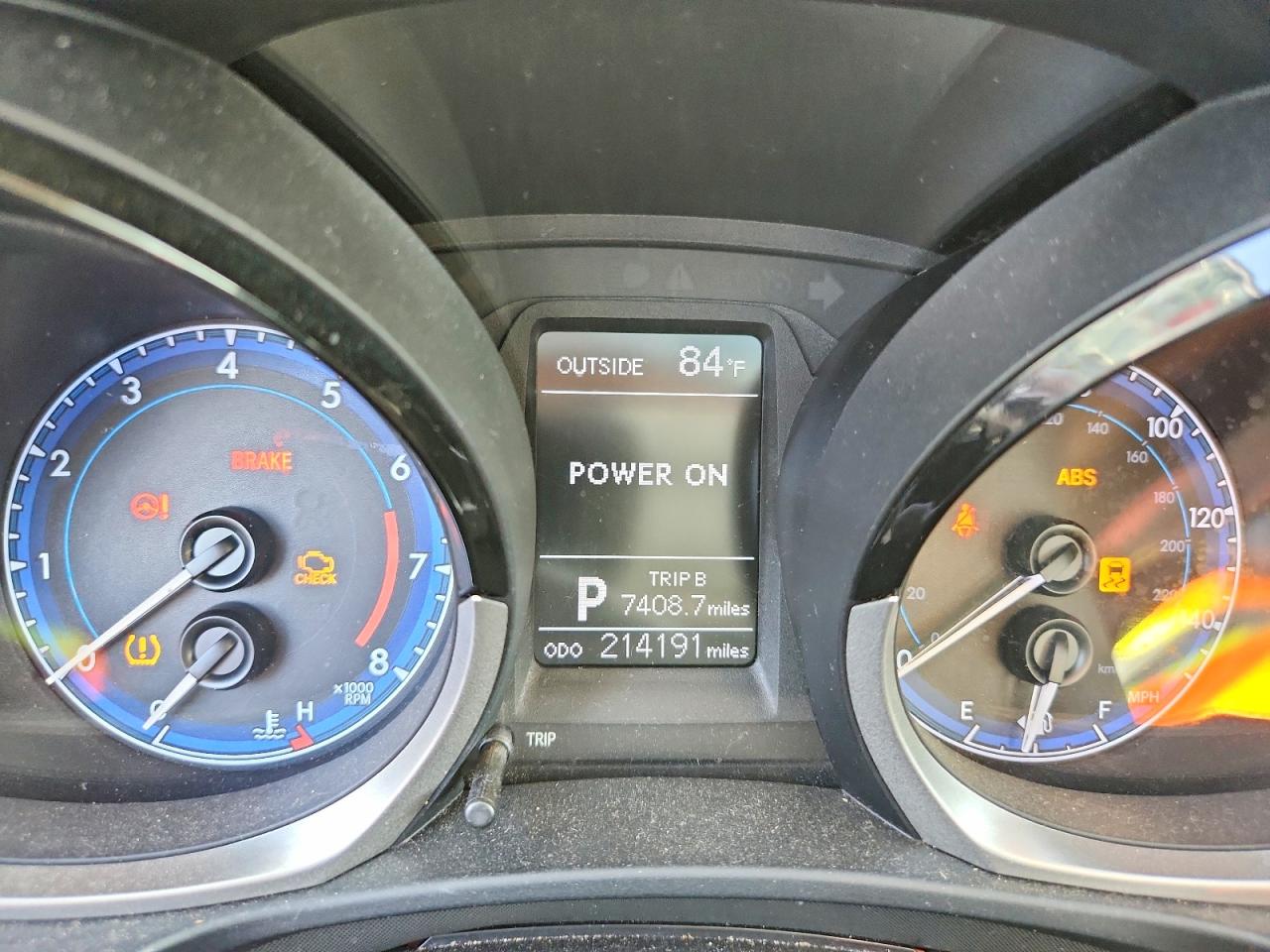 2015 Toyota Corolla L Белый vin: 5YFBURHE1FP347031