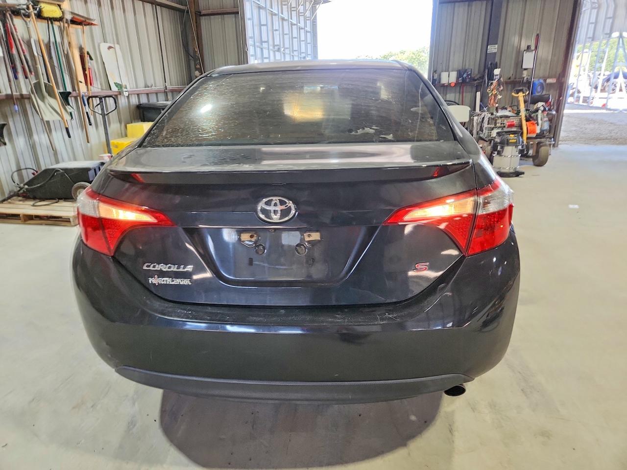 2015 Toyota Corolla S Plus Black vin: 5YFBURHE1FP362399