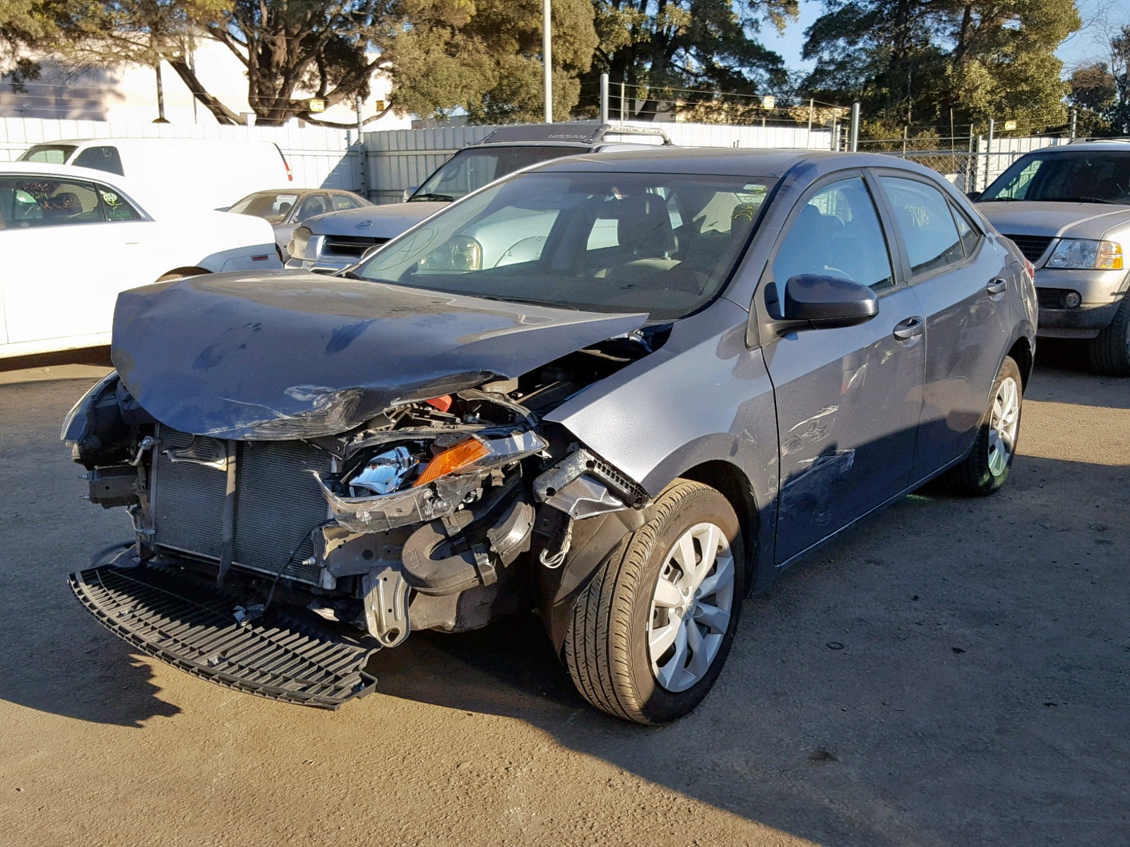 2016 Toyota Corolla L Серый vin: 5YFBURHE1GP483418