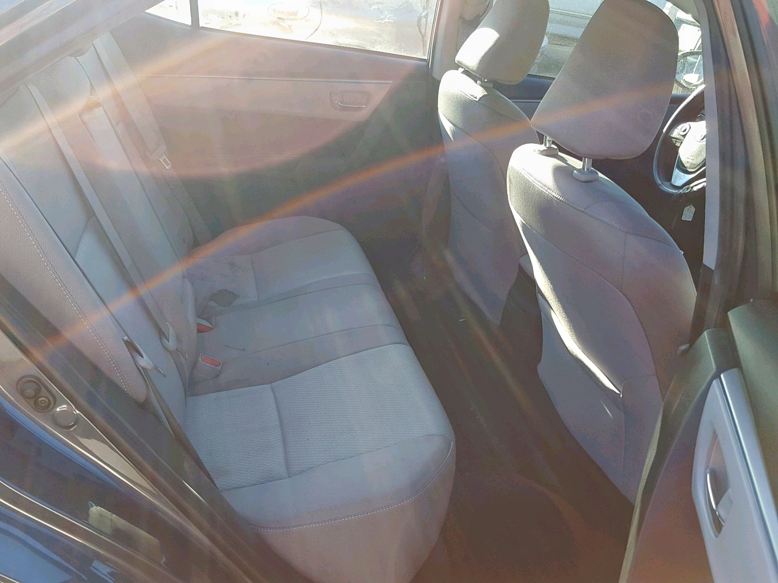 2016 Toyota Corolla L Серый vin: 5YFBURHE1GP483418