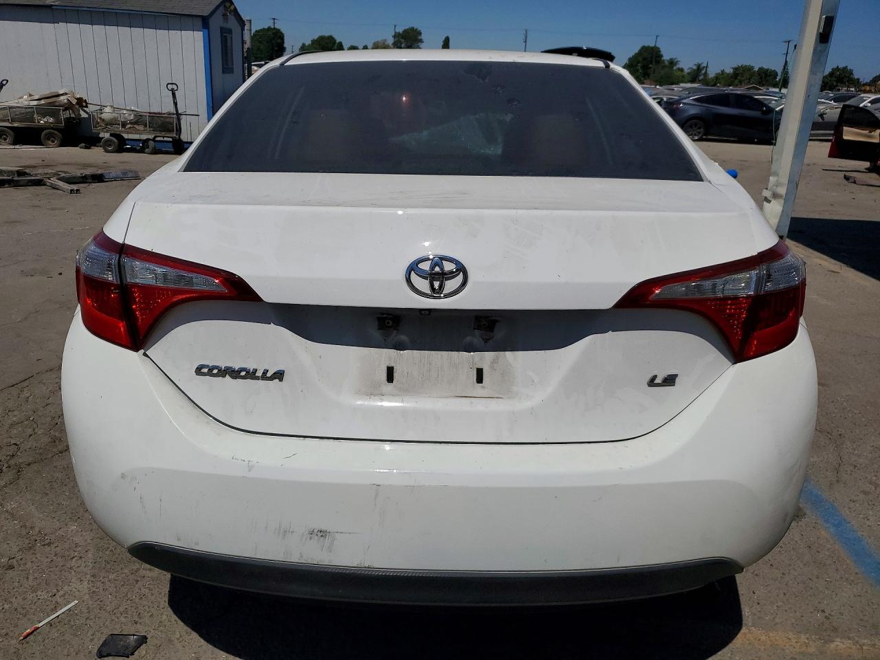 2014 Toyota Corolla Le Plus White vin: 5YFBURHE2EP014142