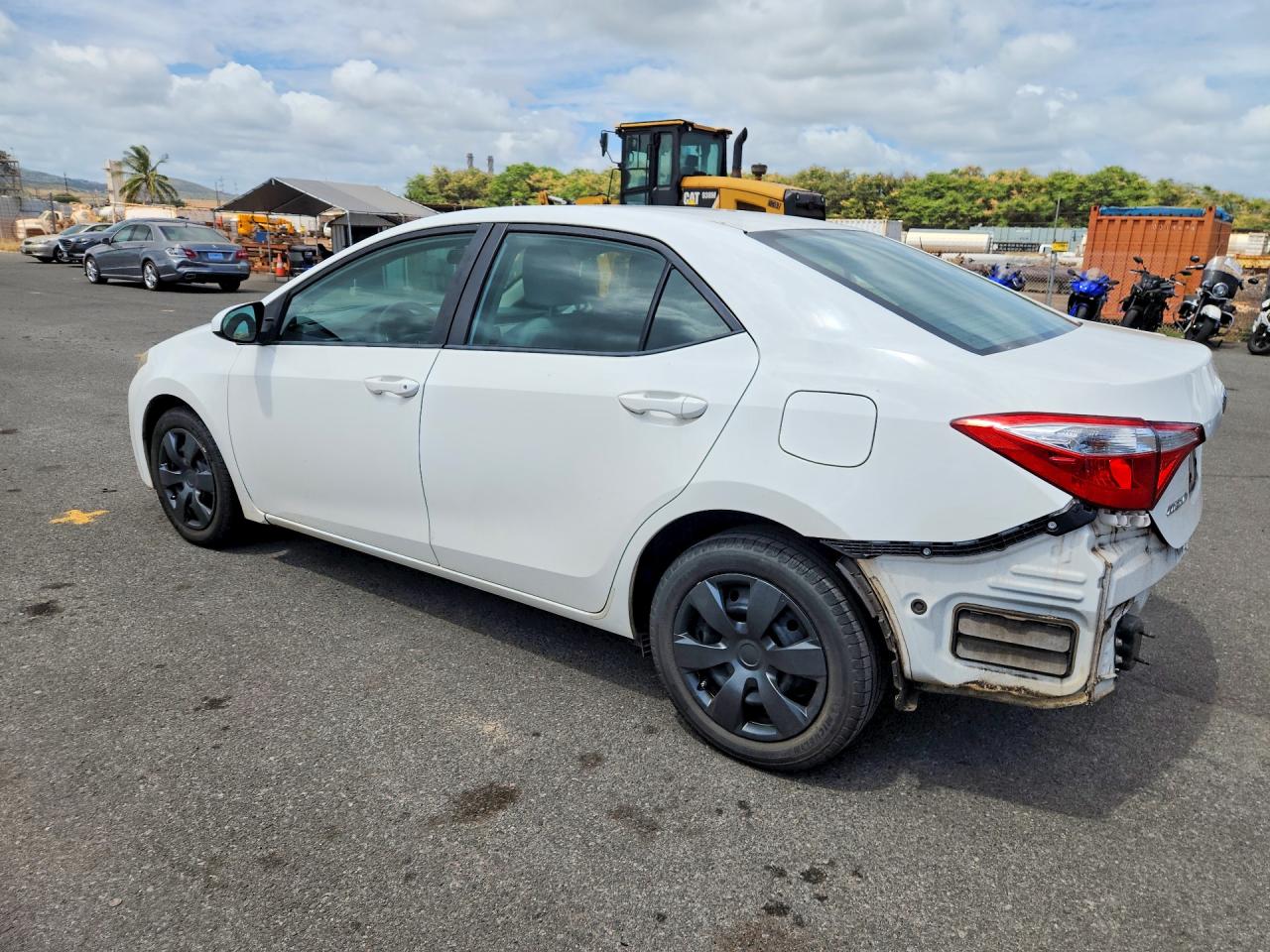2014 Toyota Corolla L Белый vin: 5YFBURHE2EP042815