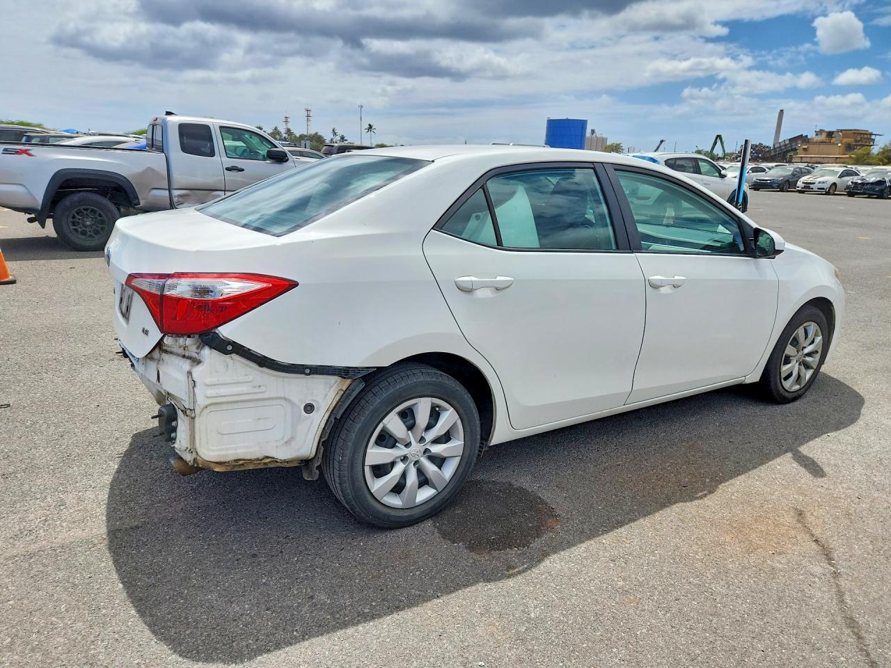 2014 Toyota Corolla L Белый vin: 5YFBURHE2EP042815
