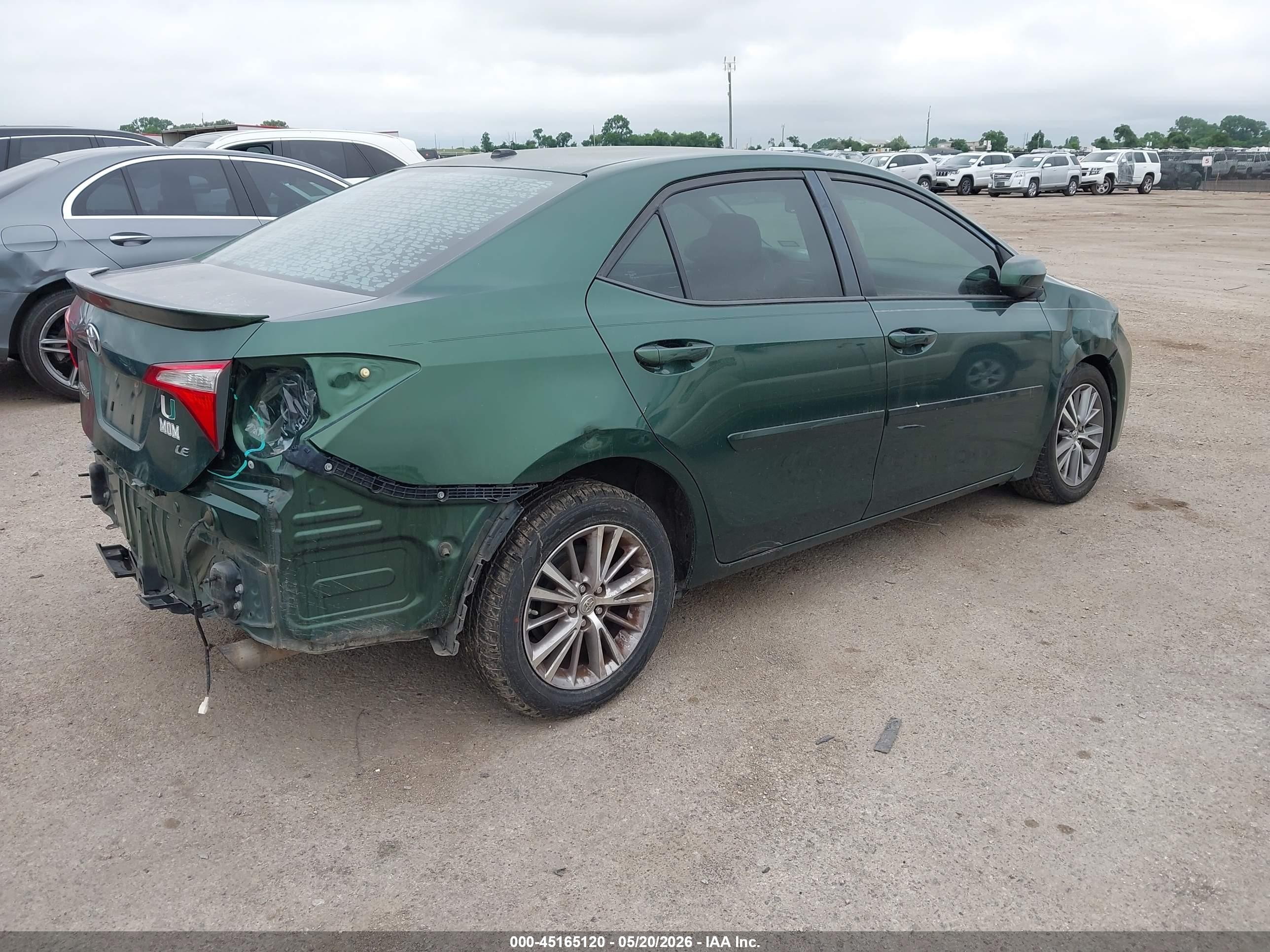 2014 Toyota Corolla   Green vin: 5YFBURHE2EP049697