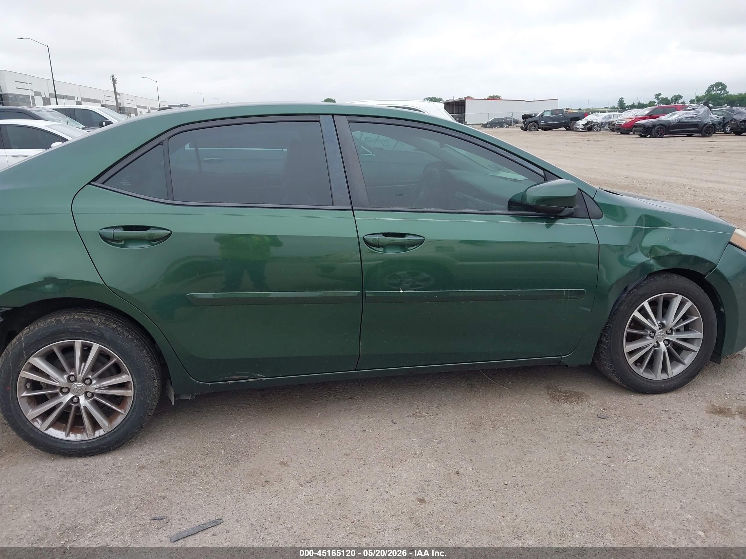 2014 Toyota Corolla   Green vin: 5YFBURHE2EP049697