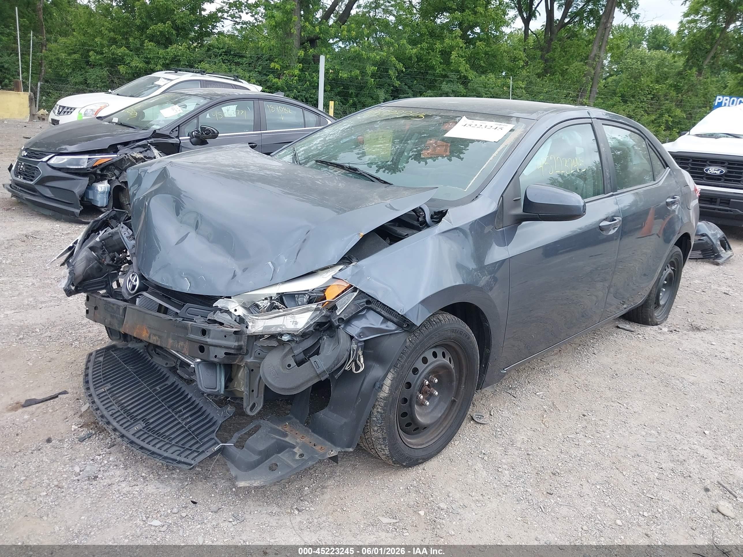 2014 Toyota Corolla Le Blue vin: 5YFBURHE2EP066595