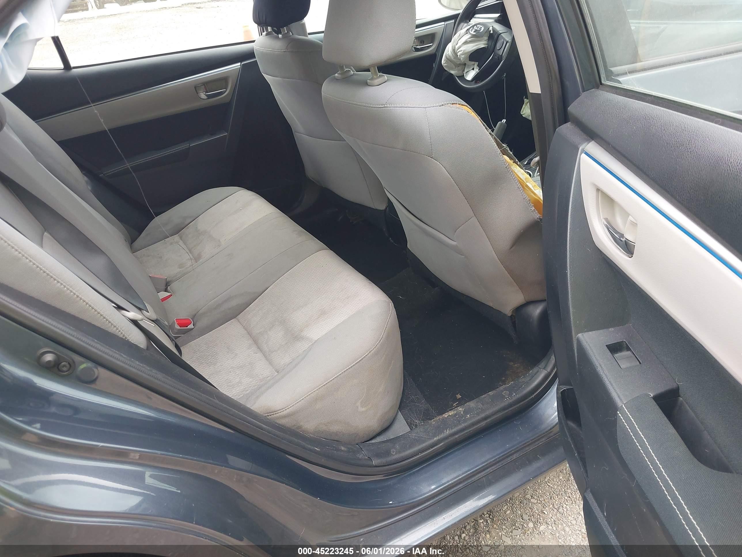 2014 Toyota Corolla Le Blue vin: 5YFBURHE2EP066595