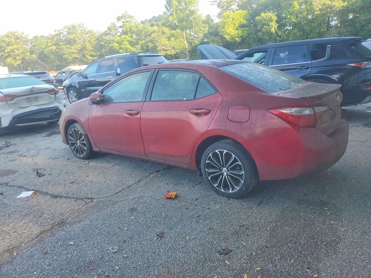 2014 Toyota Corolla S Plus Burgundy vin: 5YFBURHE2EP077029