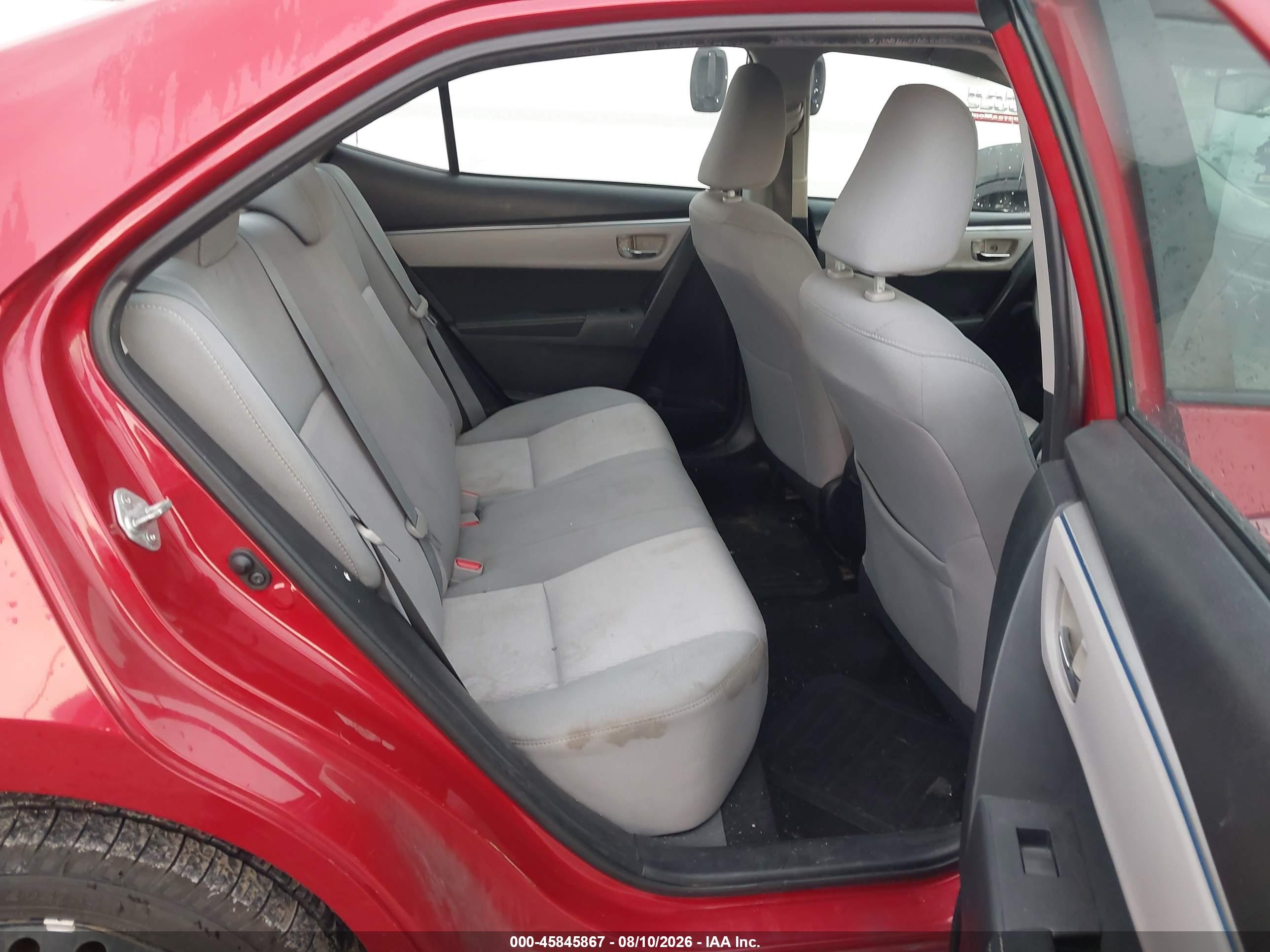 2014 Toyota Corolla Le Red vin: 5YFBURHE2EP077760