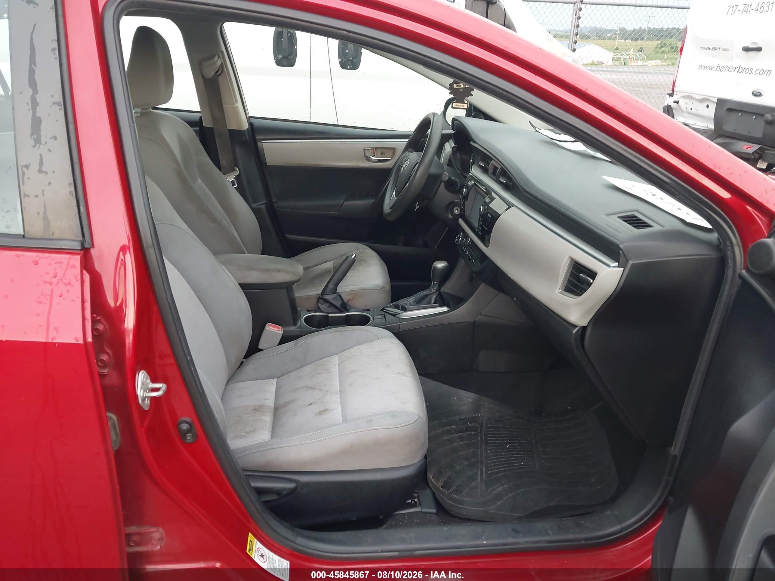 2014 Toyota Corolla Le Red vin: 5YFBURHE2EP077760
