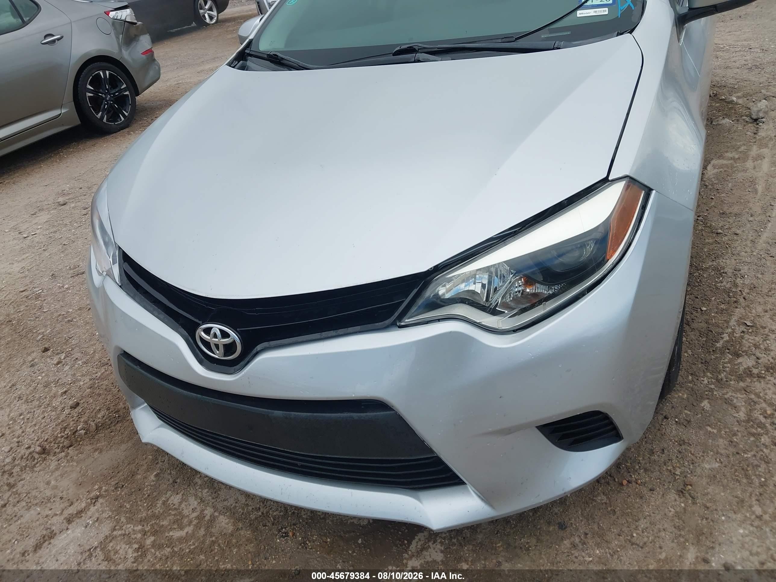 2014 Toyota Corolla Le Серебряный vin: 5YFBURHE2EP094428