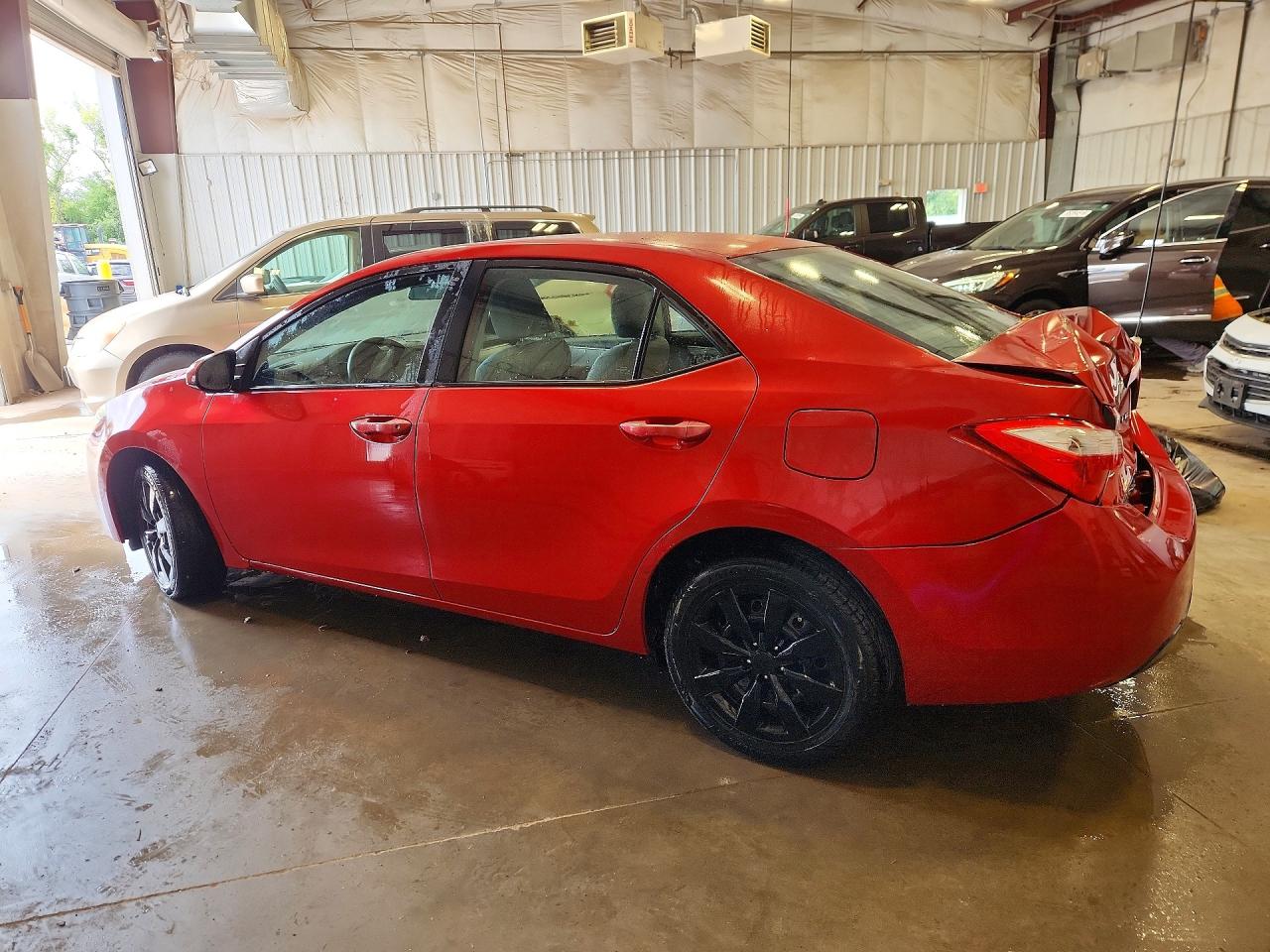 2014 Toyota Corolla Le Red vin: 5YFBURHE2EP095563
