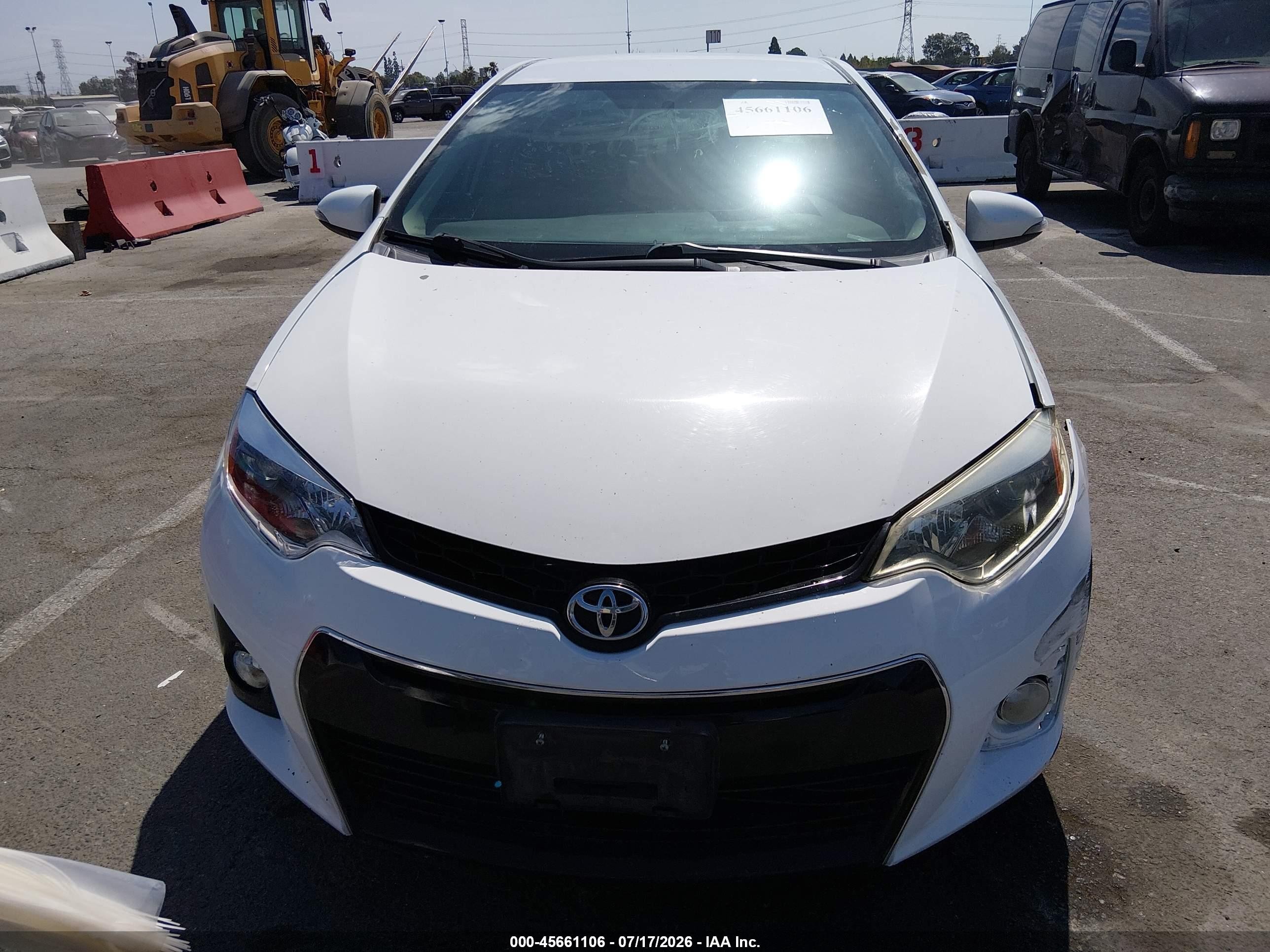 2014 Toyota Corolla S White vin: 5YFBURHE2EP100955