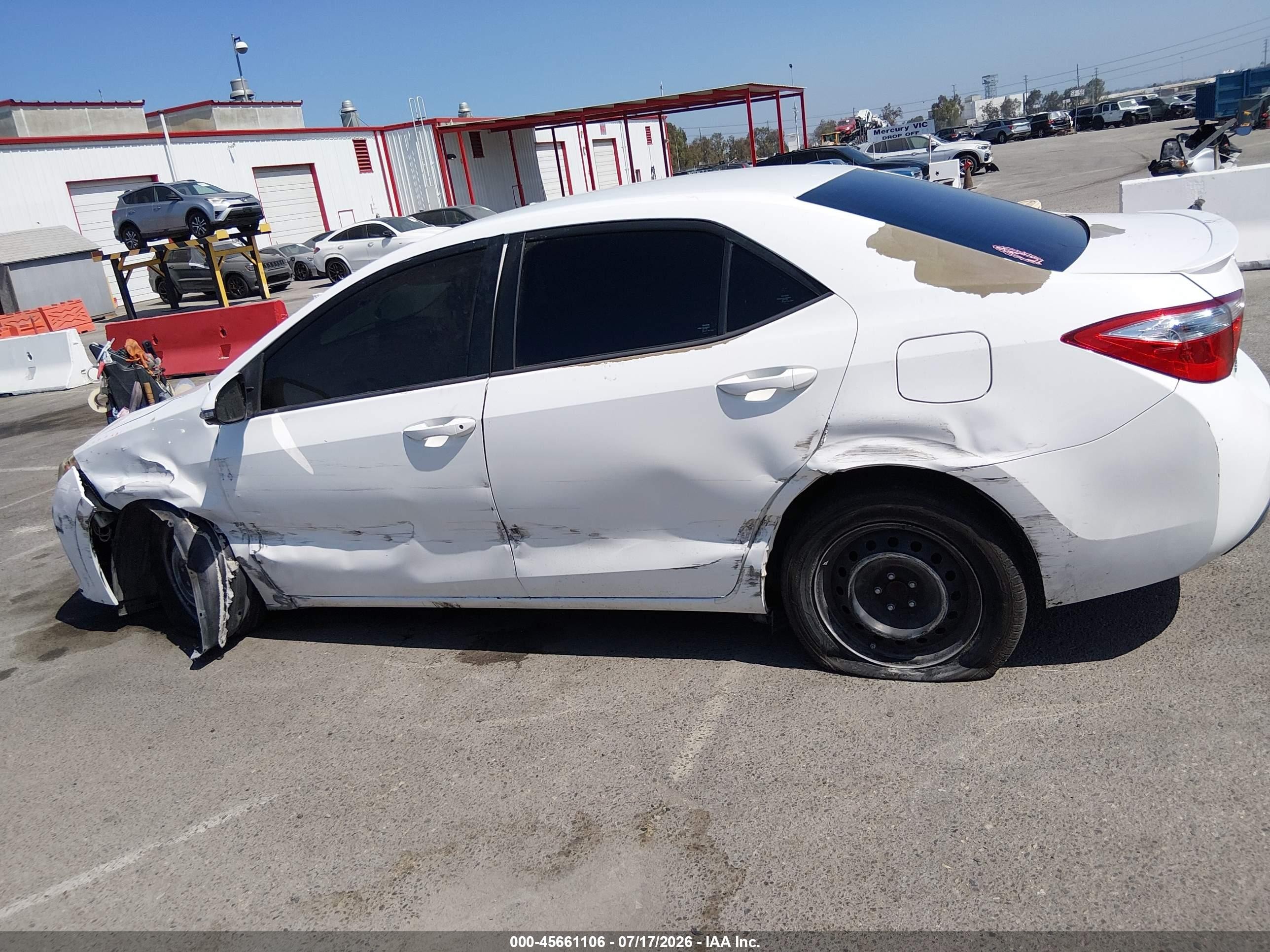 2014 Toyota Corolla S White vin: 5YFBURHE2EP100955