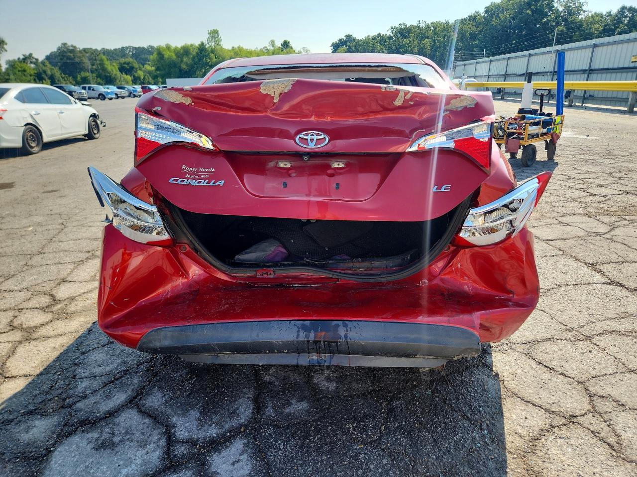 2014 Toyota Corolla Le Red vin: 5YFBURHE2EP110711