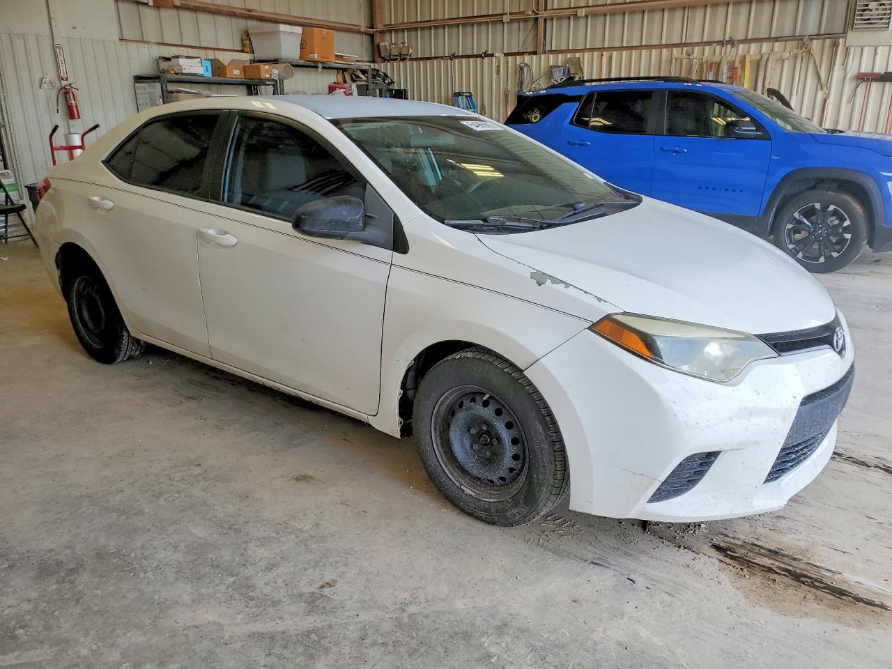 2014 Toyota Corolla L White vin: 5YFBURHE2EP127282