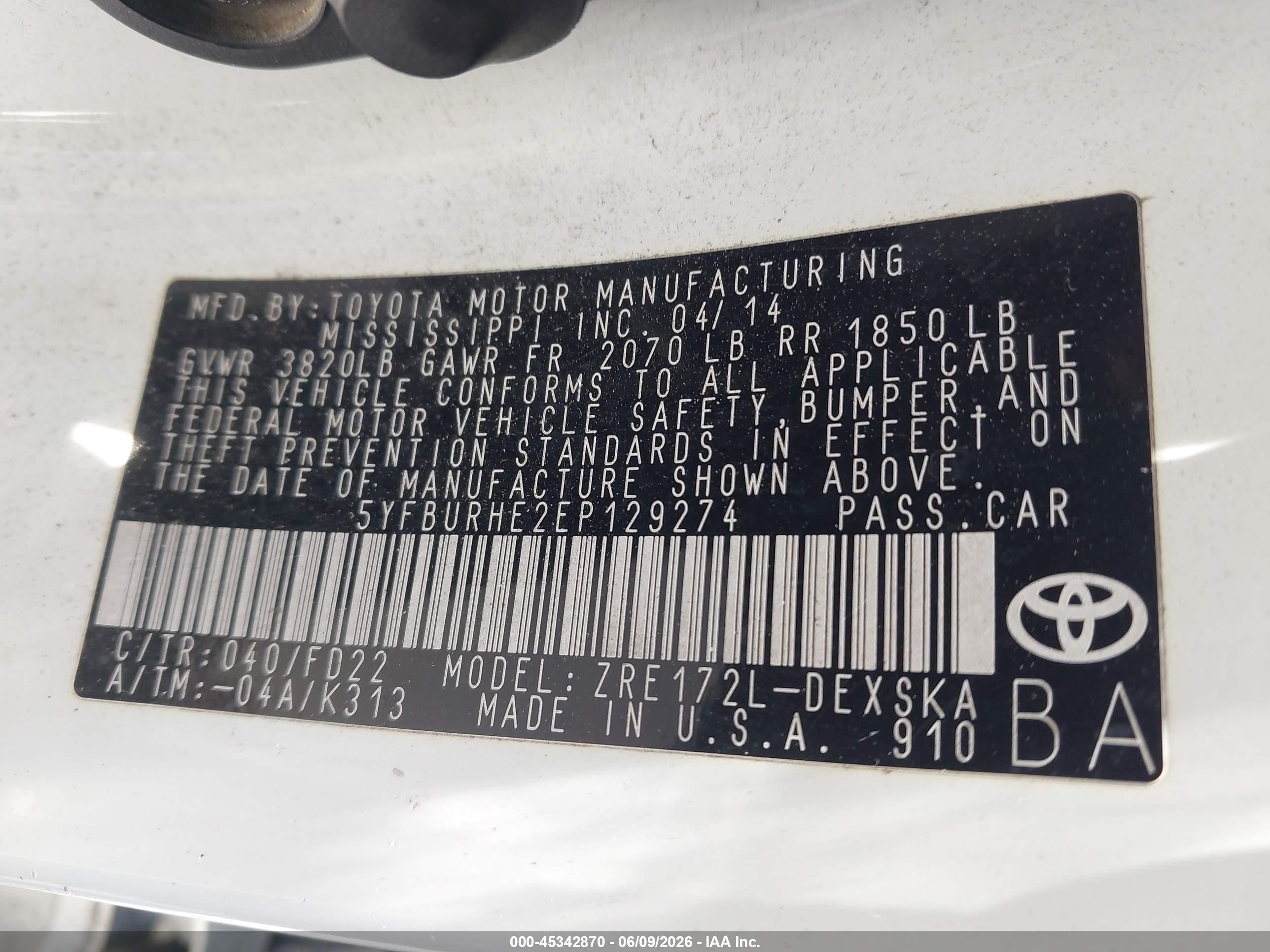 2014 Toyota Corolla S Plus White vin: 5YFBURHE2EP129274