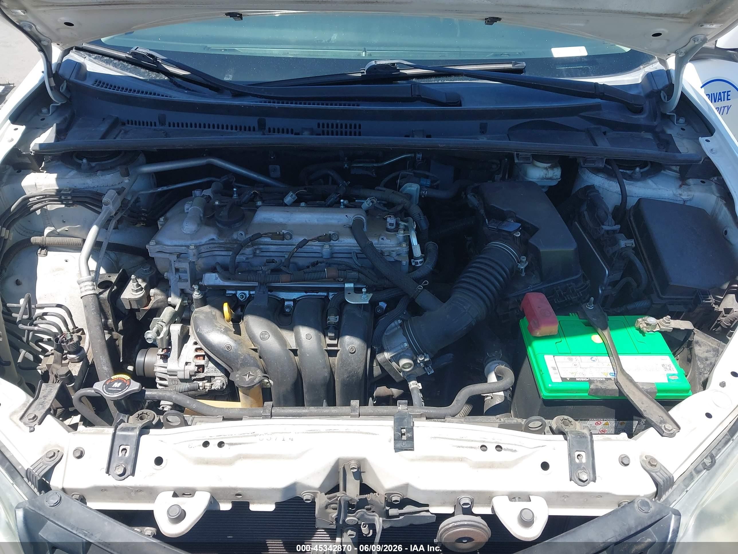 2014 Toyota Corolla S Plus White vin: 5YFBURHE2EP129274