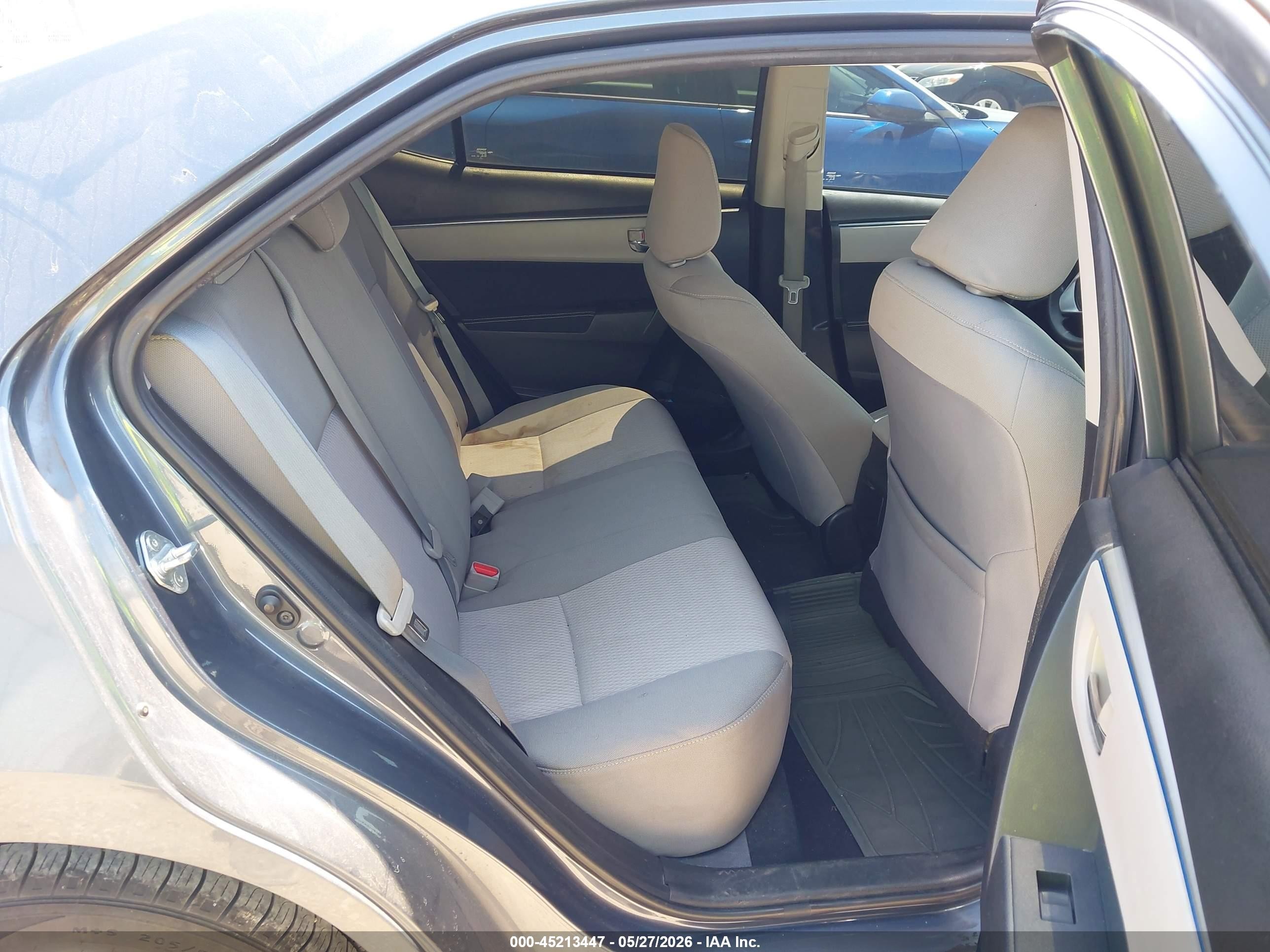 2014 Toyota Corolla Le Blue vin: 5YFBURHE2EP137391