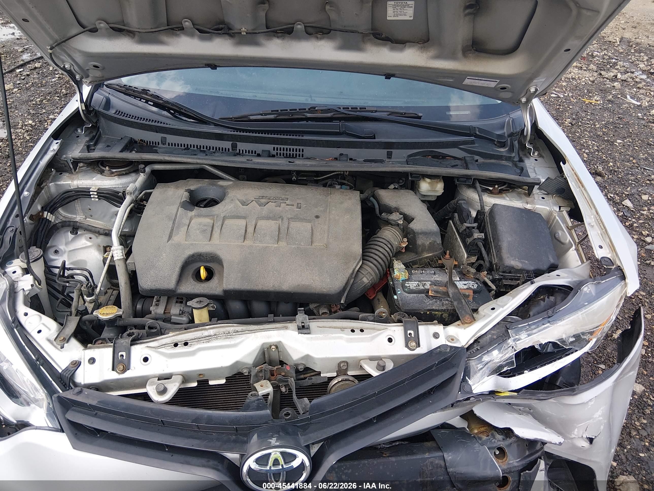 2014 Toyota Corolla Le Silver vin: 5YFBURHE2EP146849