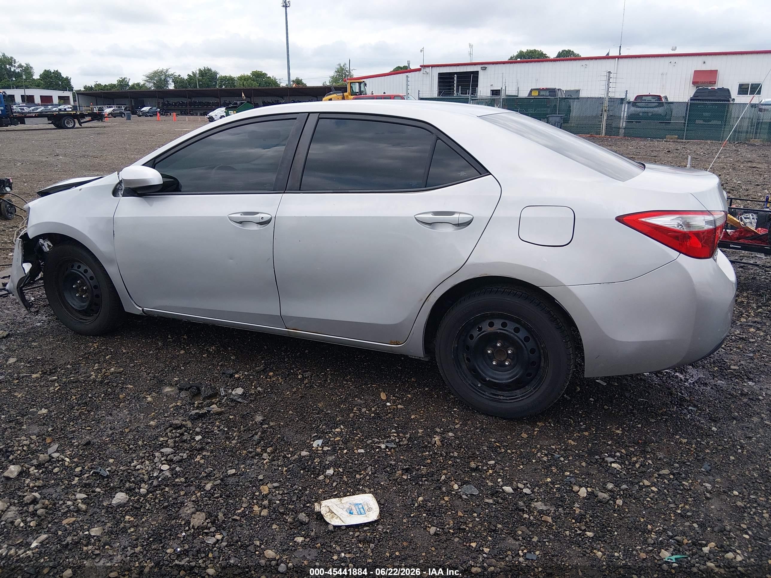 2014 Toyota Corolla Le Silver vin: 5YFBURHE2EP146849