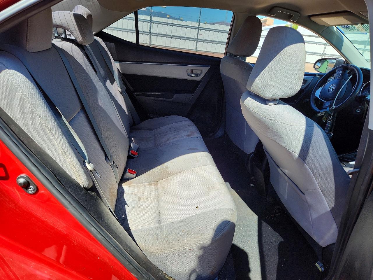 2014 Toyota Corolla Le Red vin: 5YFBURHE2EP153011