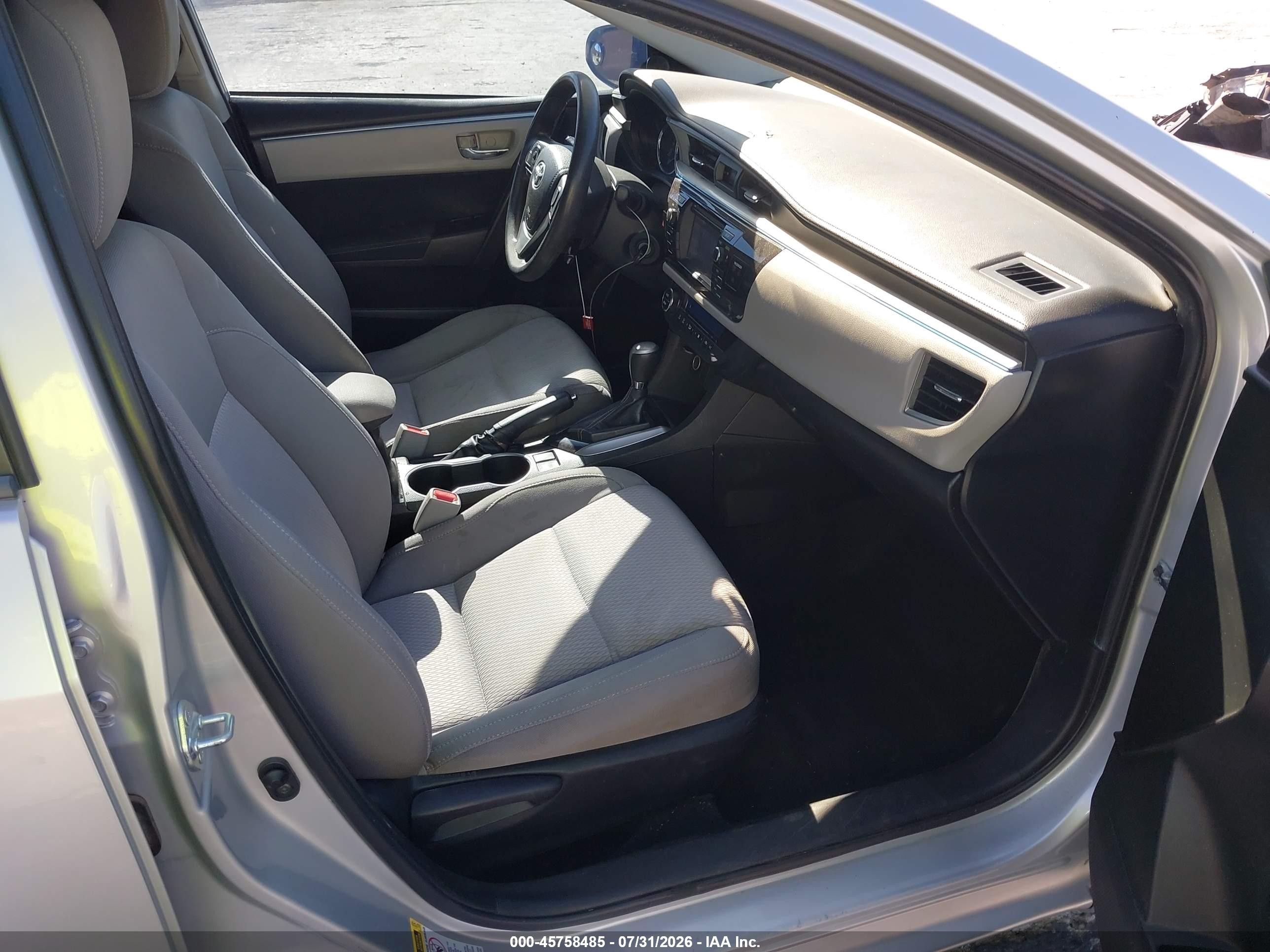 2014 Toyota Corolla Le Silver vin: 5YFBURHE2EP157866