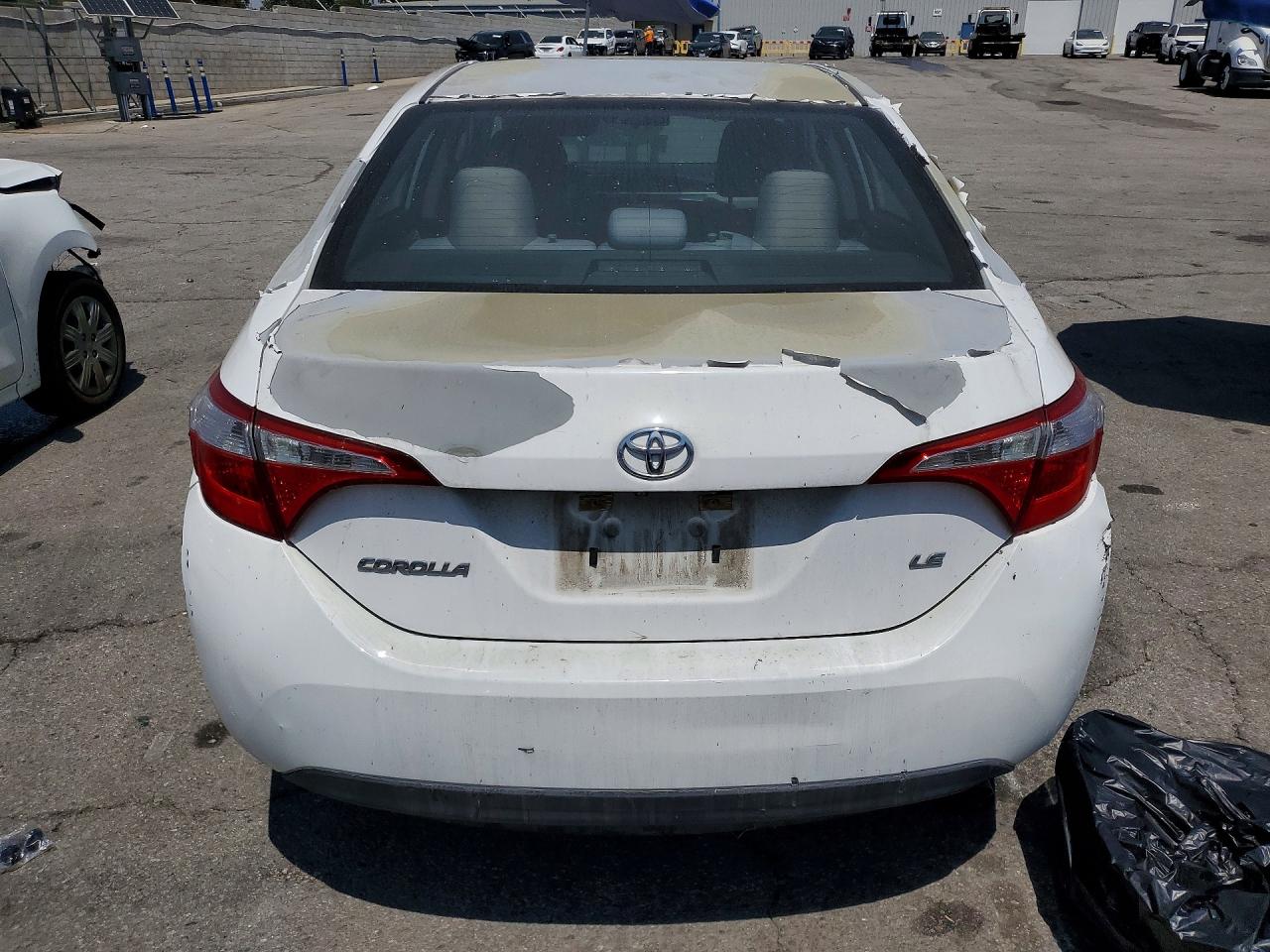 2014 Toyota Corolla Le White vin: 5YFBURHE2EP159374