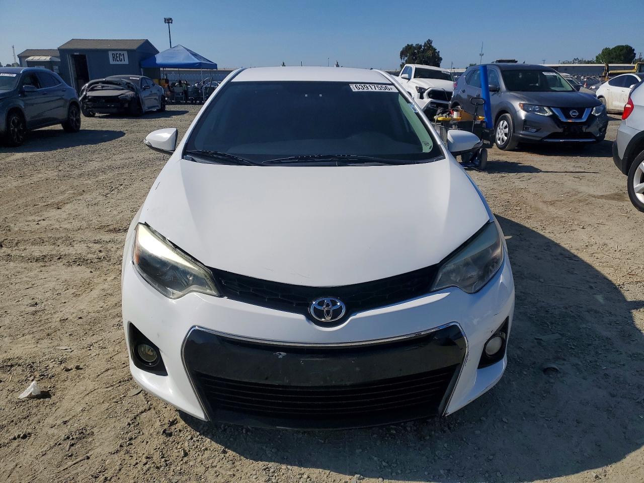 2014 Toyota Corolla S Plus Белый vin: 5YFBURHE2EP171217