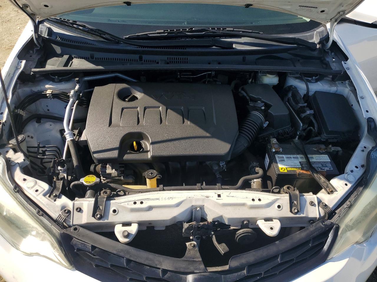 2014 Toyota Corolla S Plus Белый vin: 5YFBURHE2EP171217
