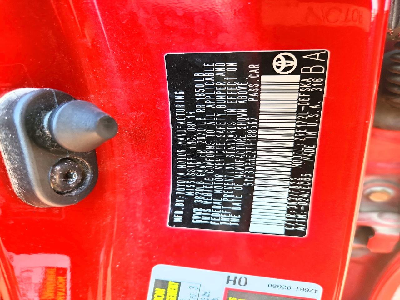 2015 Toyota Corolla S Plus Red vin: 5YFBURHE2FP188567