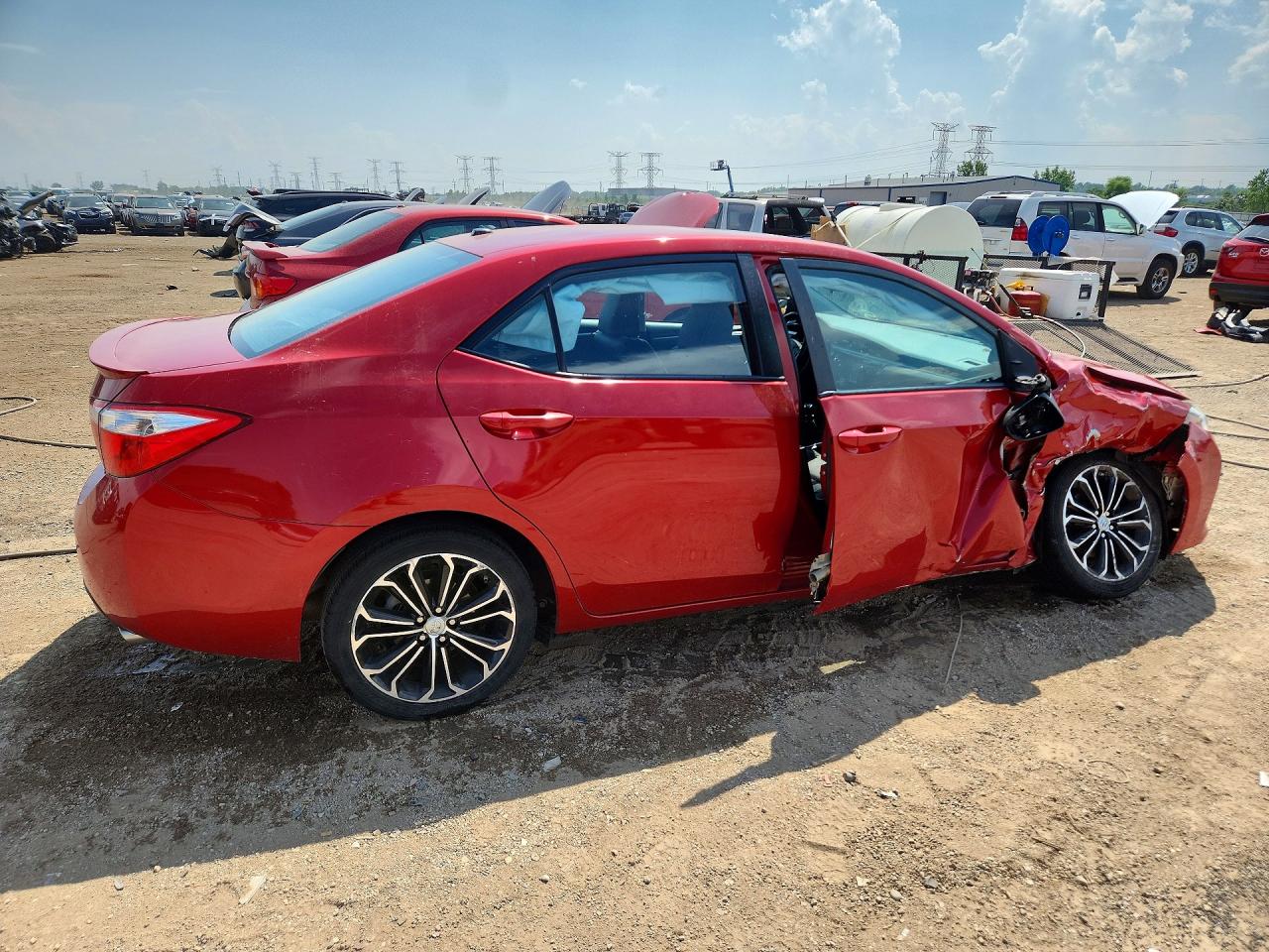 2015 Toyota Corolla S Plus Red vin: 5YFBURHE2FP188567