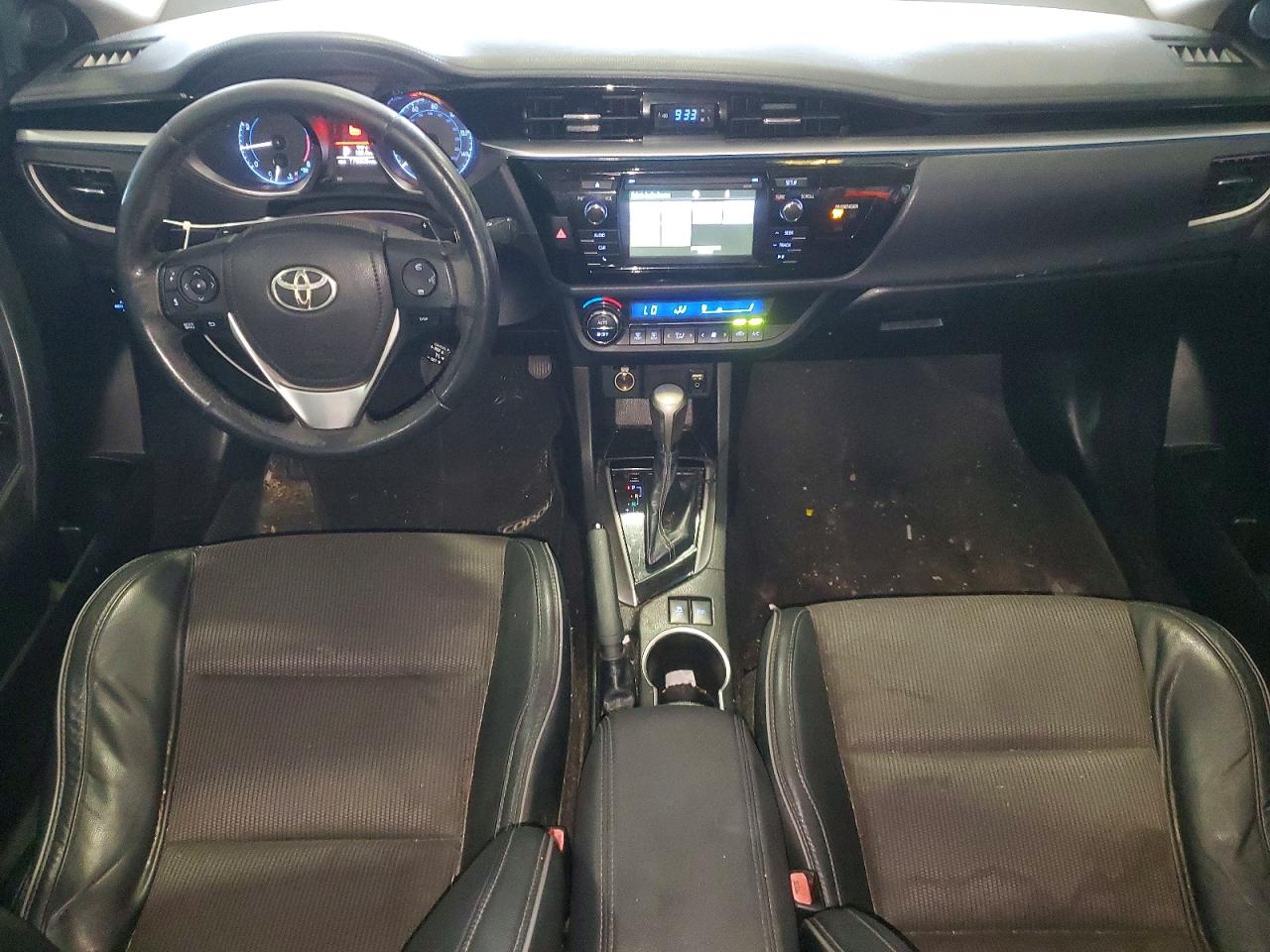2015 Toyota Corolla S Plus White vin: 5YFBURHE2FP190464