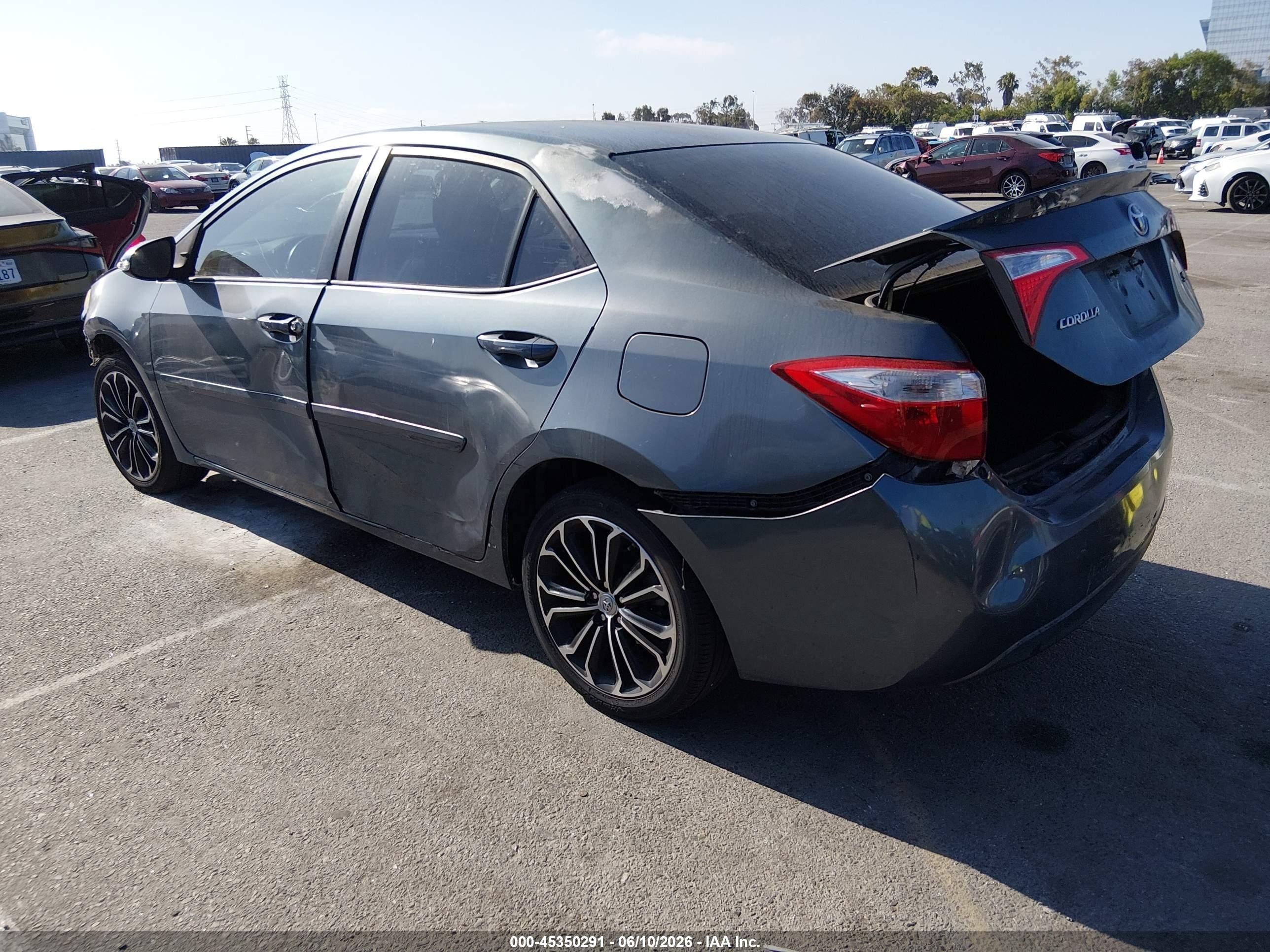 2015 Toyota Corolla S Plus Blue vin: 5YFBURHE2FP211779
