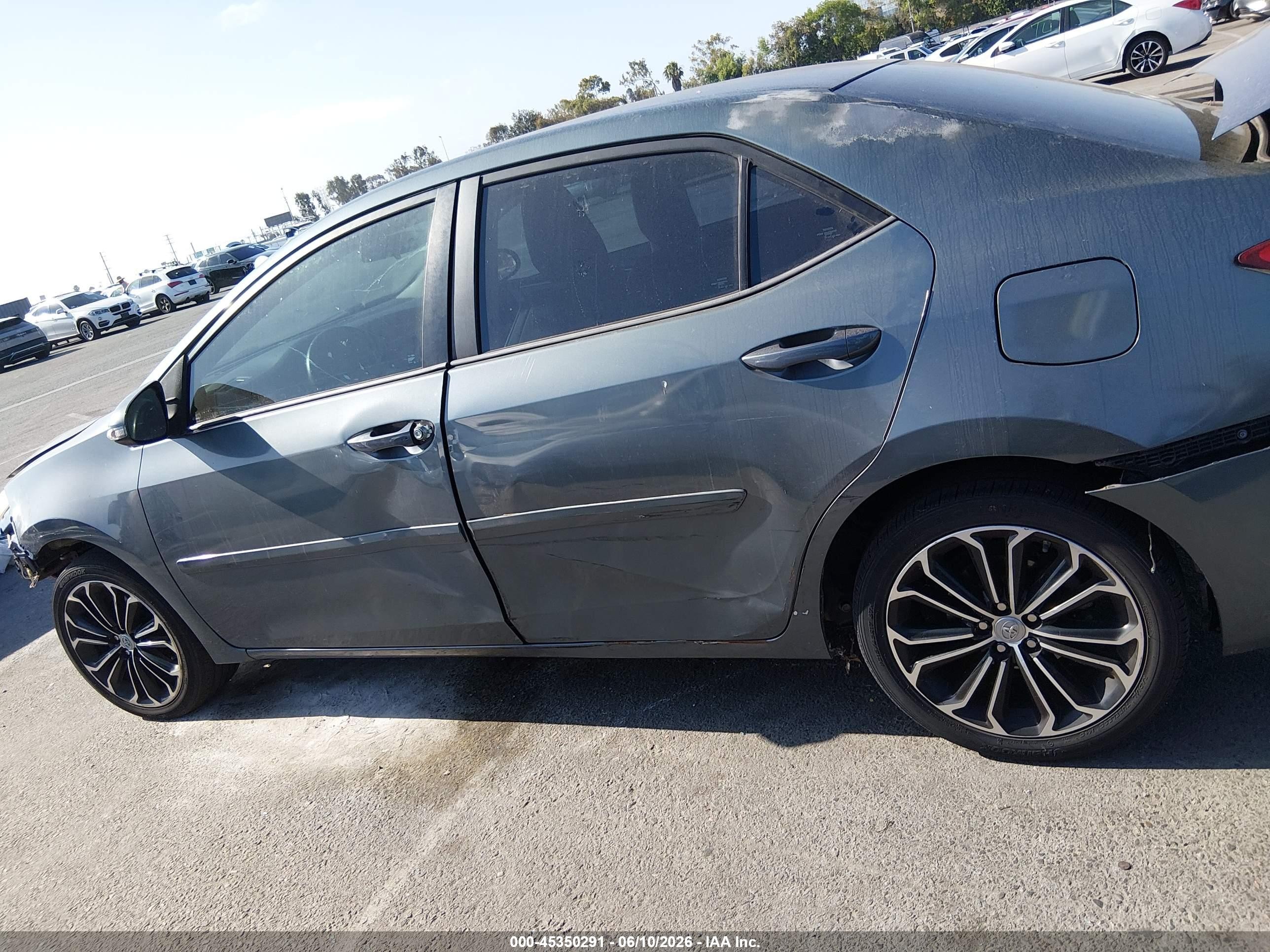 2015 Toyota Corolla S Plus Blue vin: 5YFBURHE2FP211779