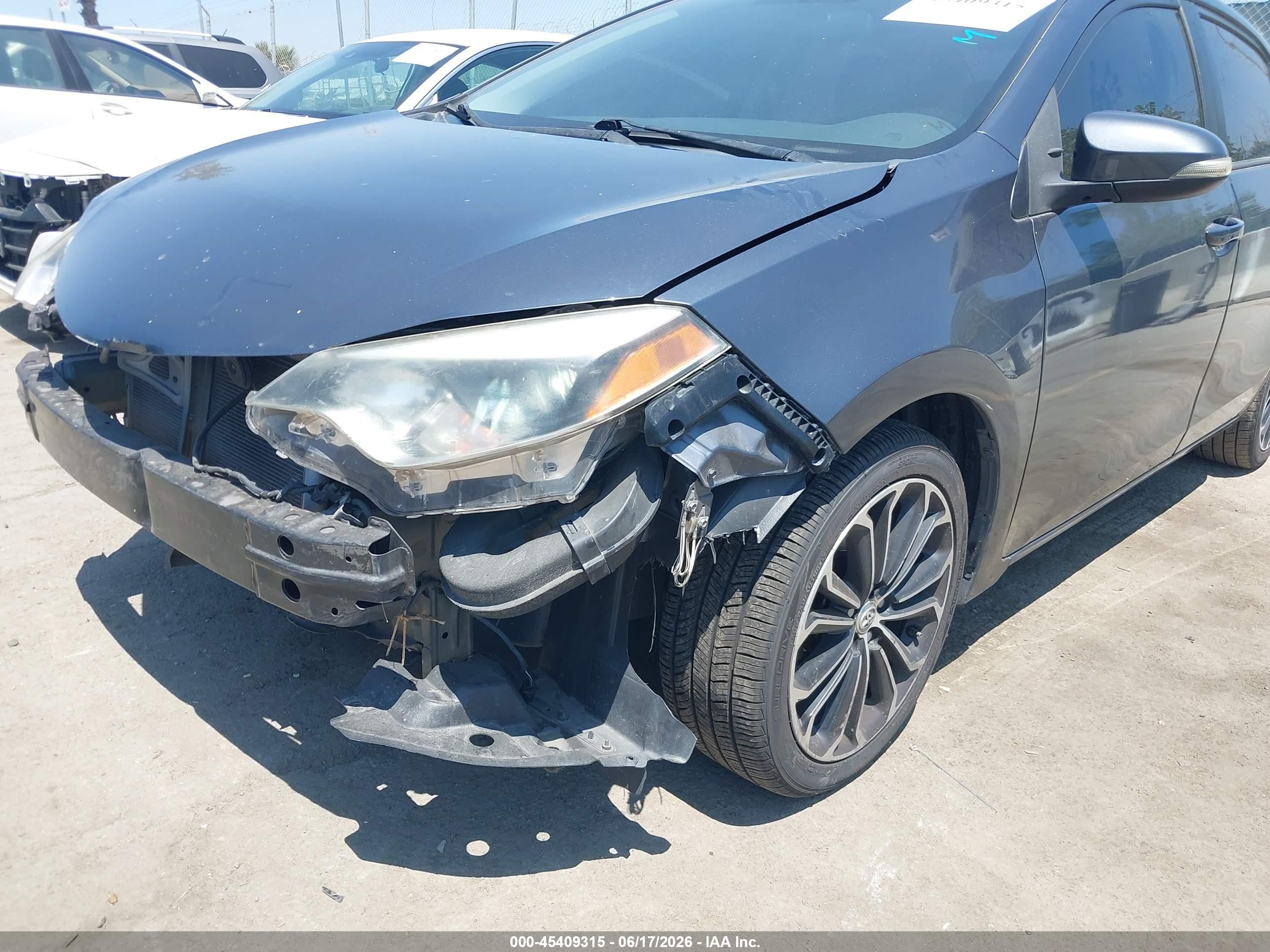 2015 Toyota Corolla S Plus Gray vin: 5YFBURHE2FP232860