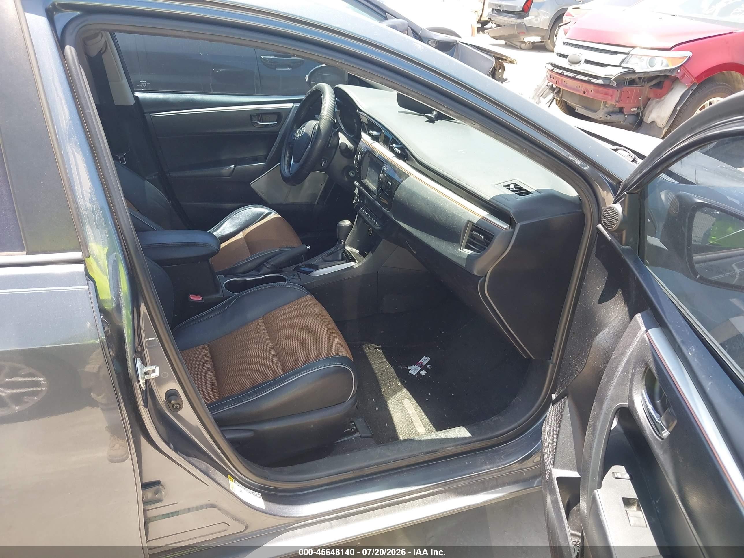 2015 Toyota Corolla S Plus Dark Blue vin: 5YFBURHE2FP248802