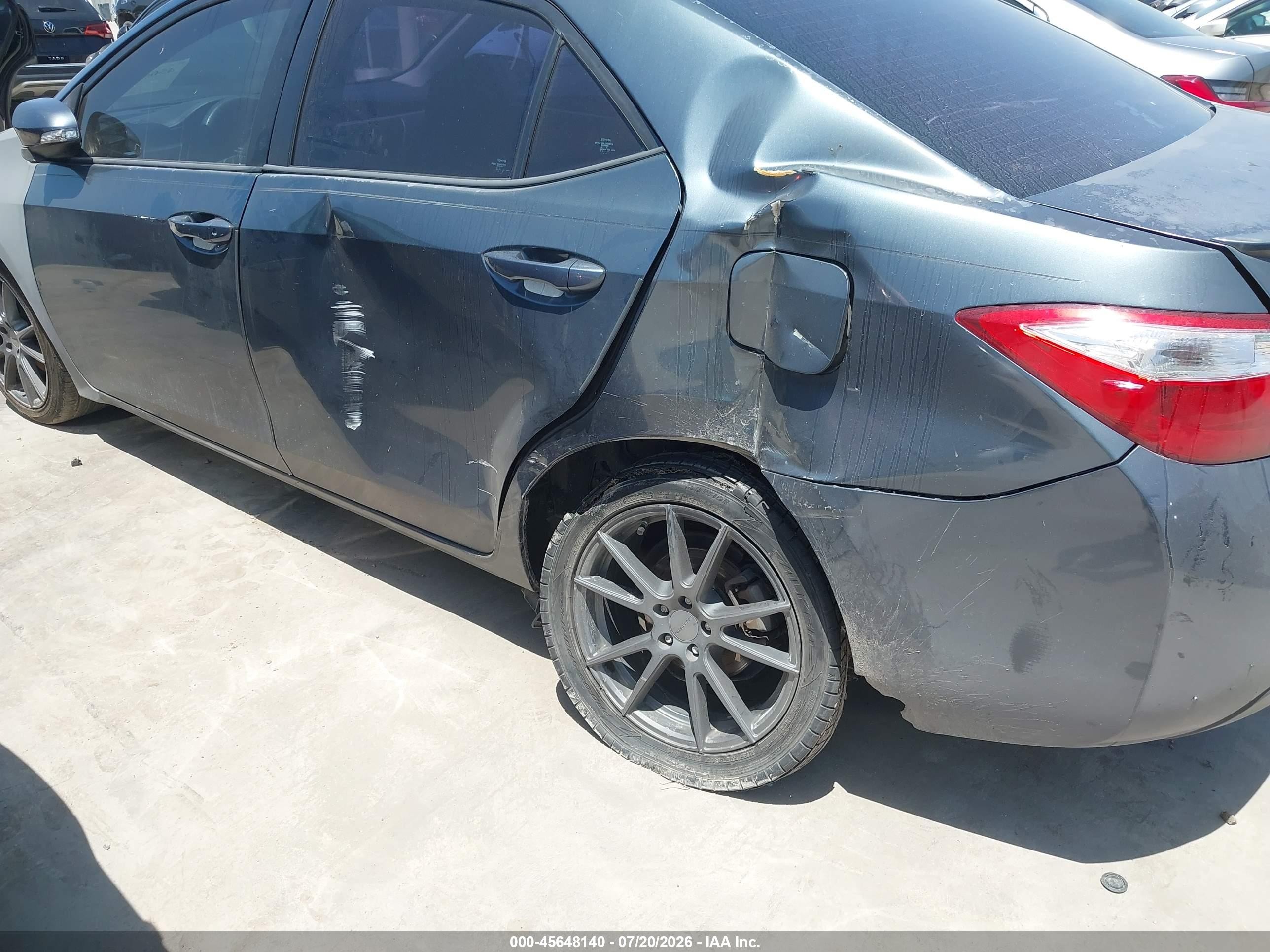 2015 Toyota Corolla S Plus Dark Blue vin: 5YFBURHE2FP248802
