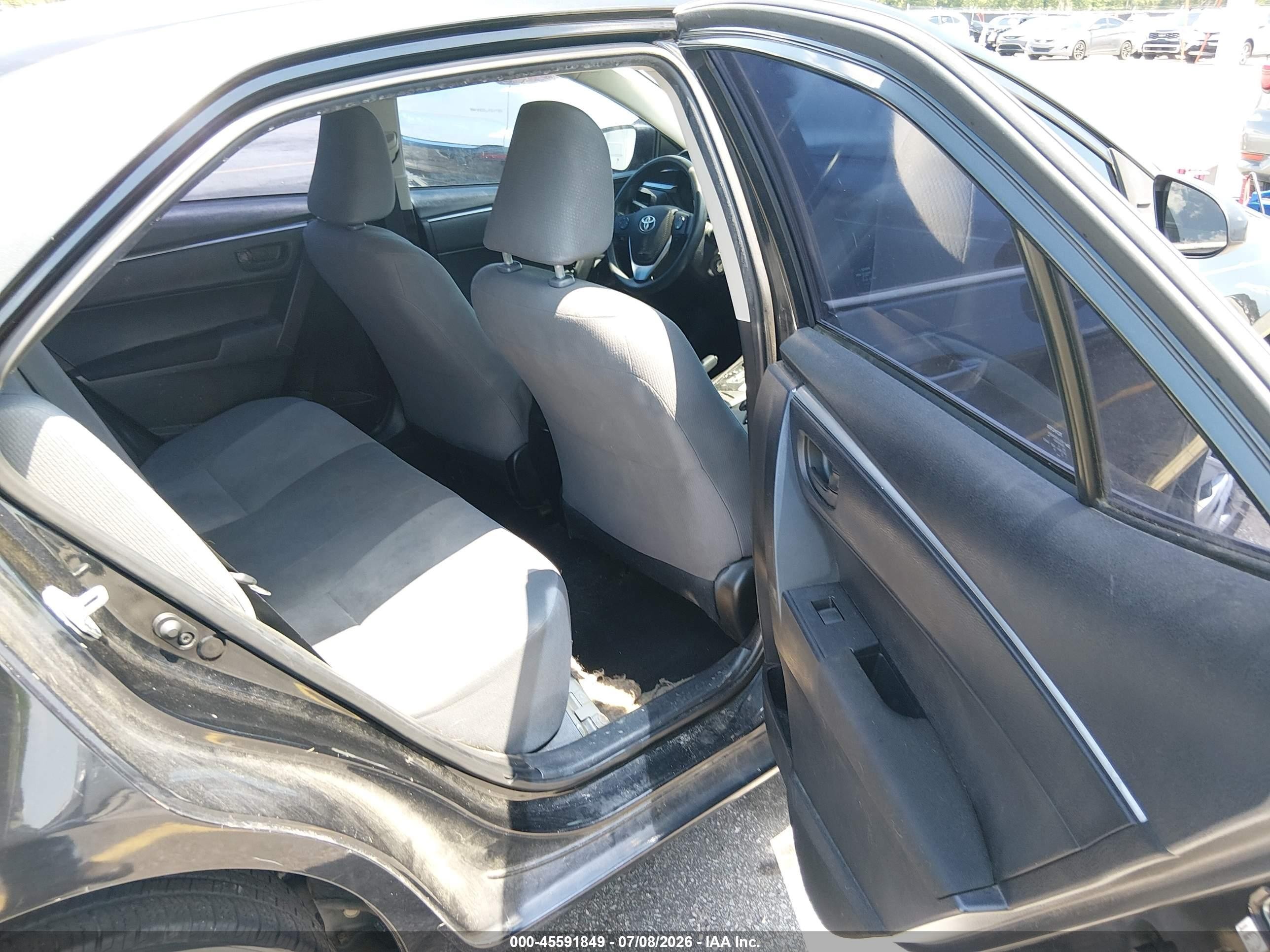 2015 Toyota Corolla L Black vin: 5YFBURHE2FP257032