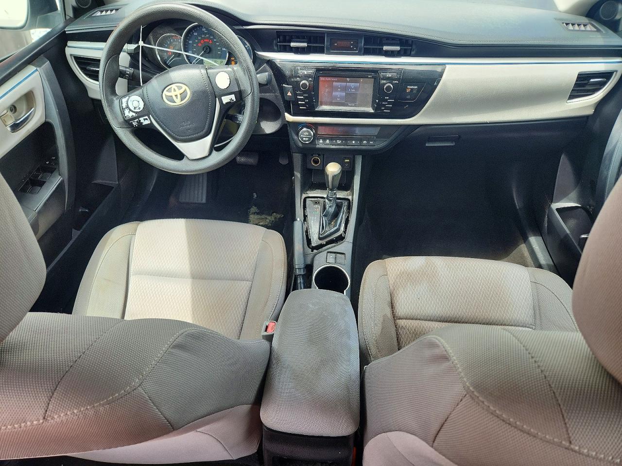2015 Toyota Corolla Le Белый vin: 5YFBURHE2FP276664